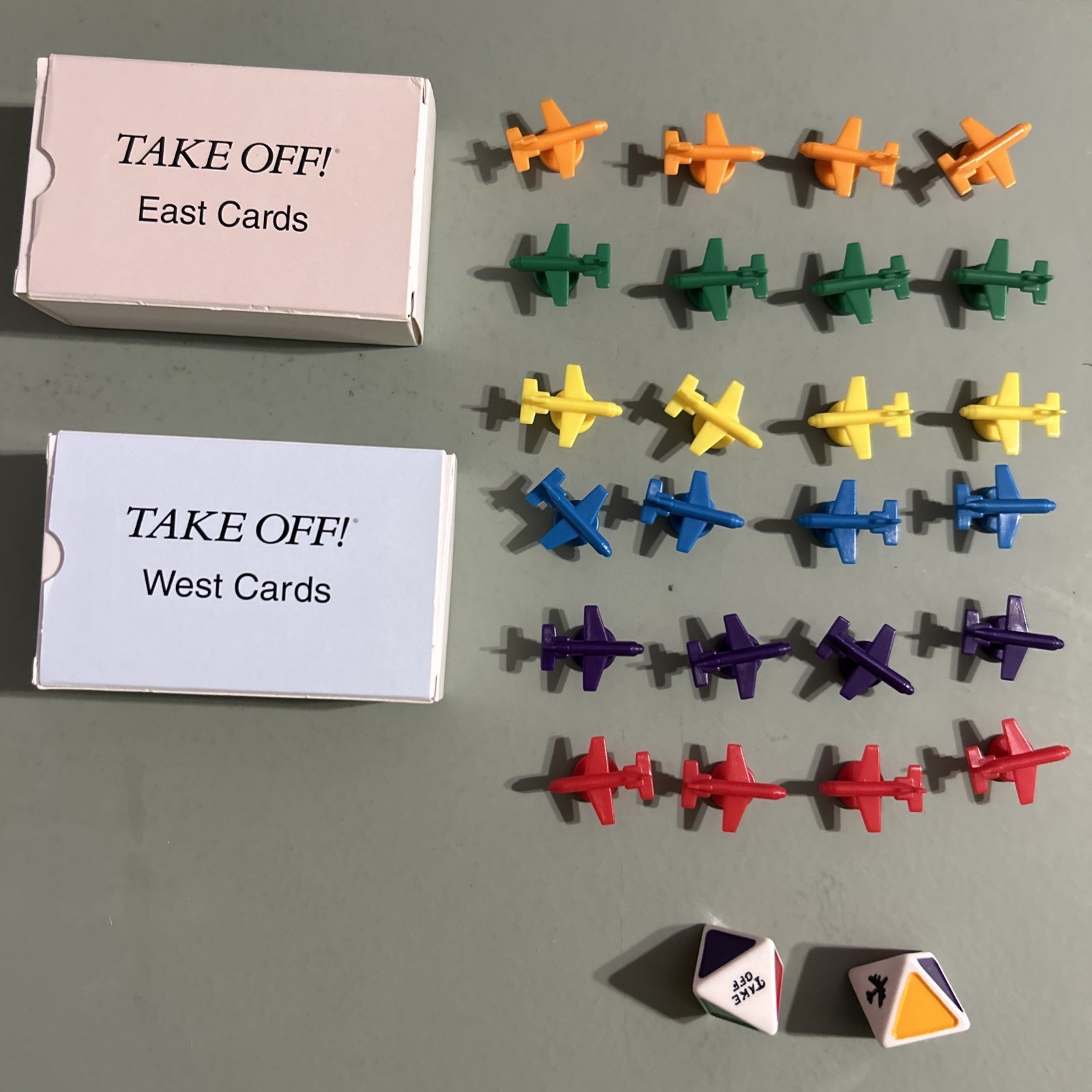Take Off! The Game That Teaches Geography / A Fun & Fast Moving Map Game