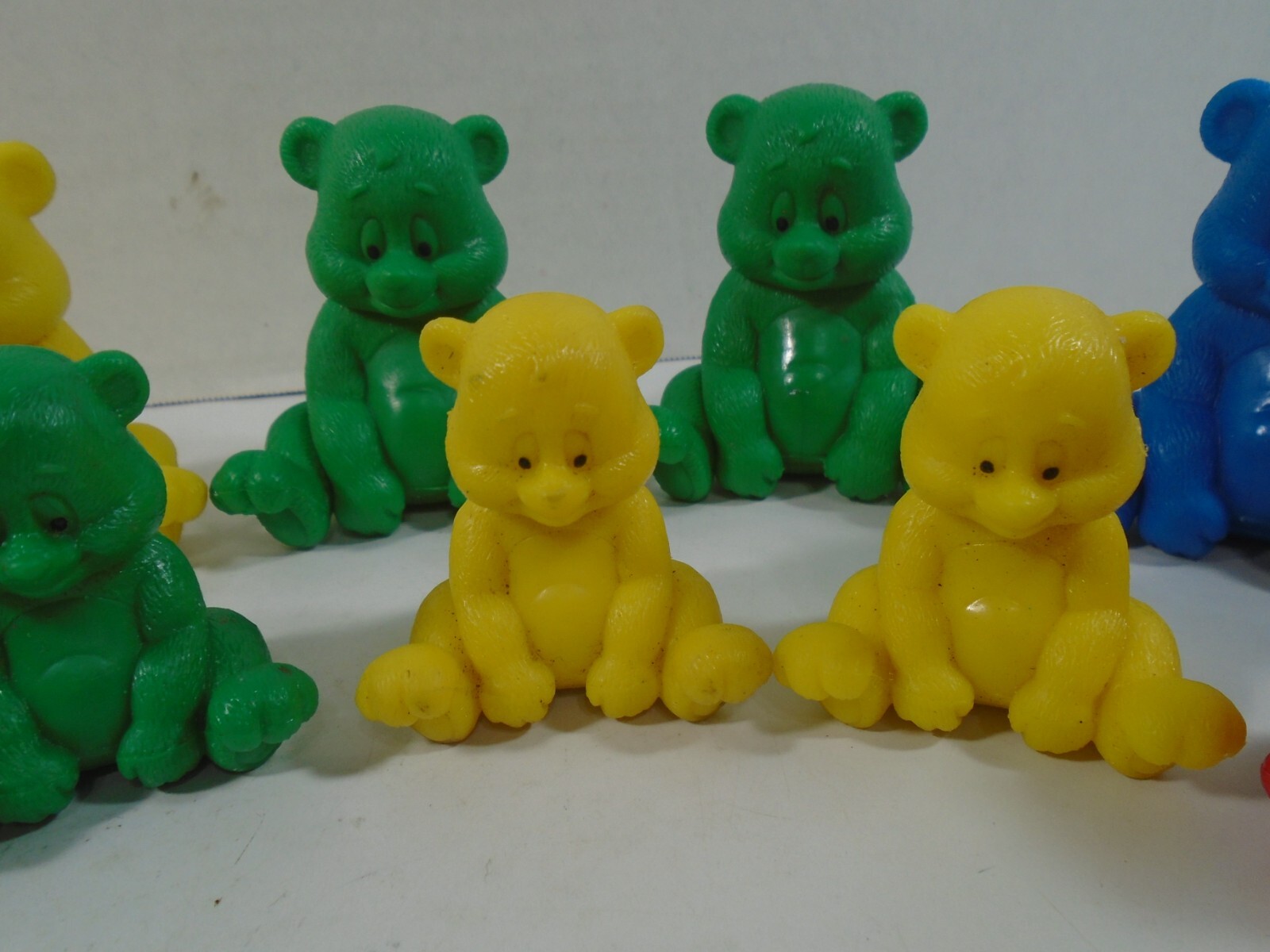 LAKESHORE LEARNING–COUNTING AND SORTING BEARS (LOOK)