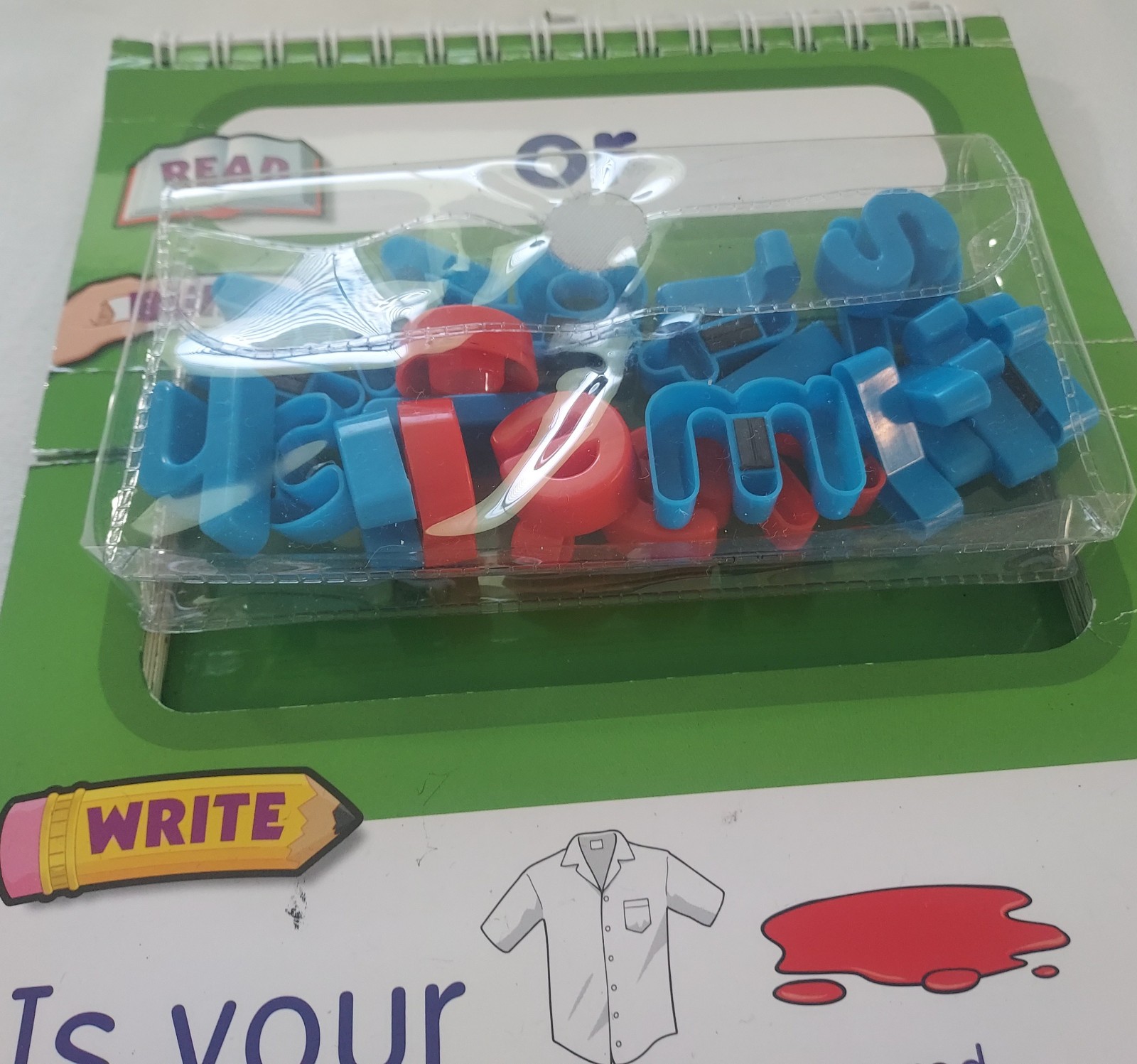 Lakeshore Read, Build & Write Magnetic Sight-Word Board Level 2