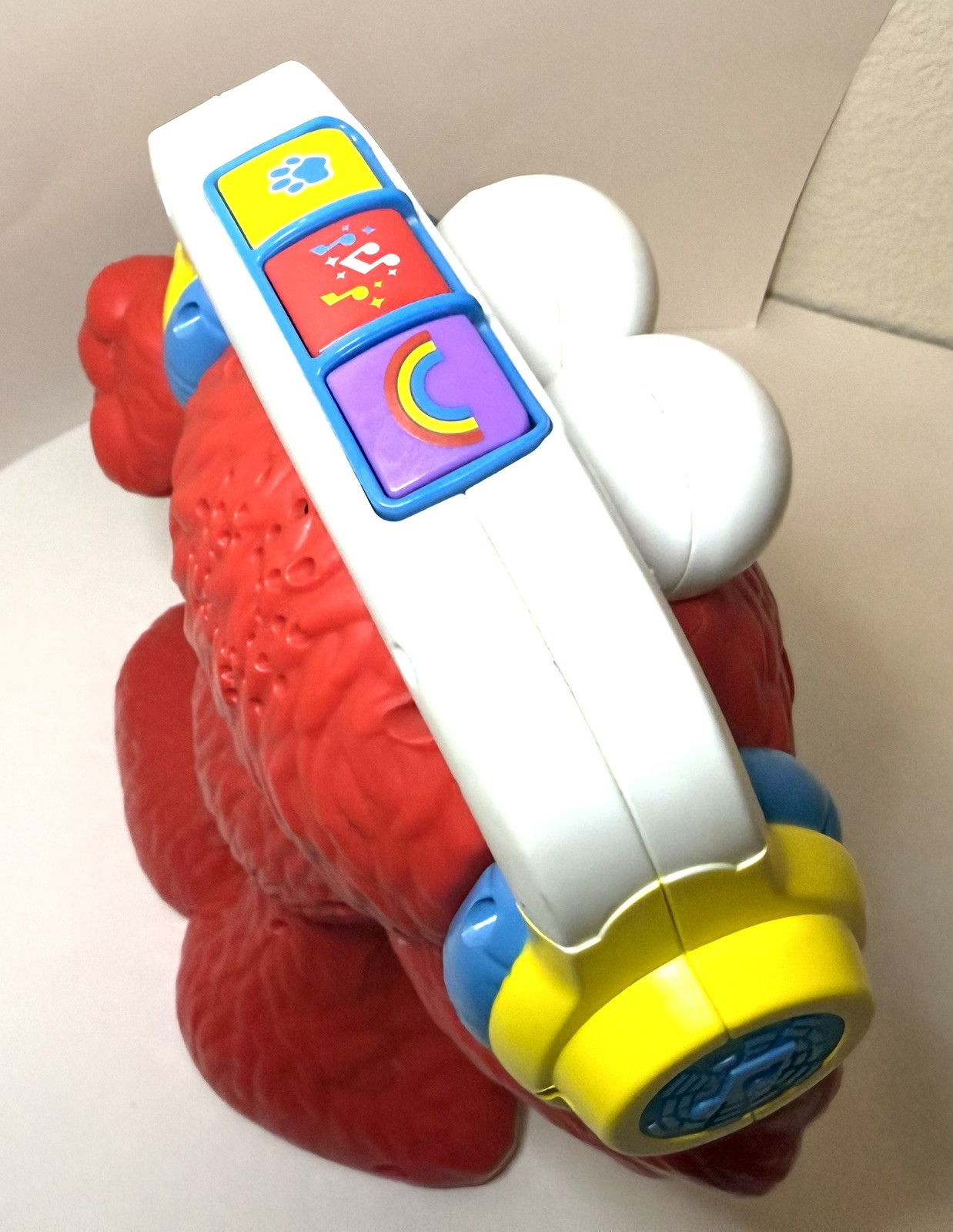 2017 Hasbro Sesame Street Workshop Elmo’s World Play 12” Toy Pre Owned