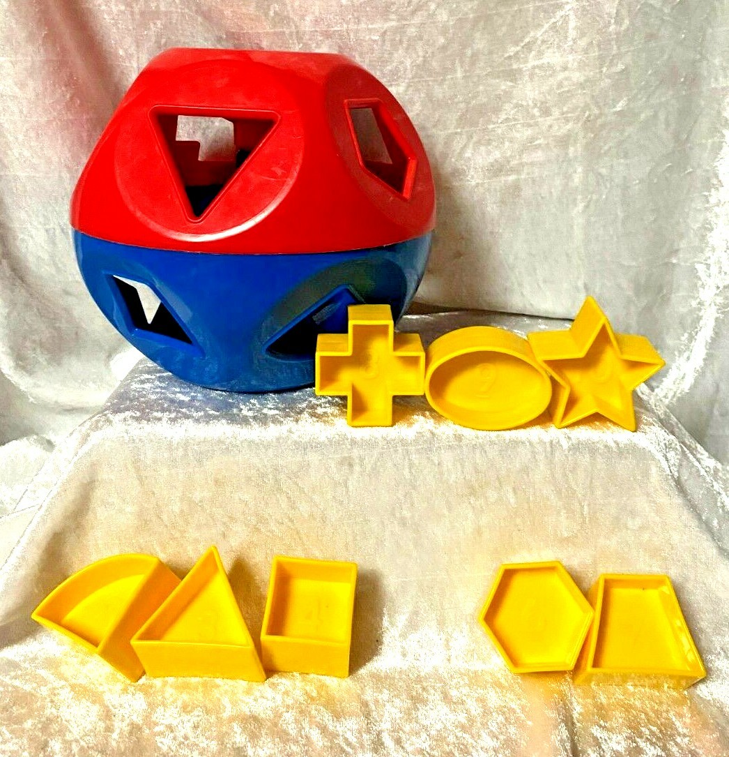 Vitg Tupperware Toy Shape-O Ball Sorter Toy (Missing 2 shapes) w/ 8 Shapes s