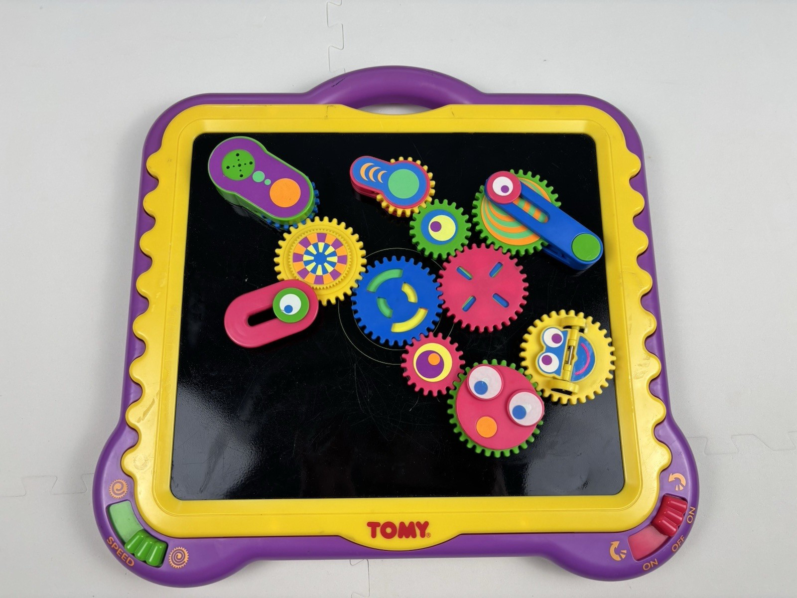 Rare Working 1997 TOMY Gearation Magnetic Gears Set Spin Toy Complete w/11 Gears