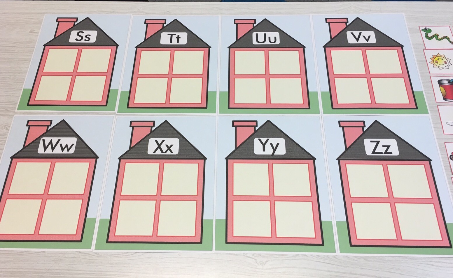 Alphabet House Game – Beginning Sounds – Learning Center S, T, U, V, W, X, Y & Z