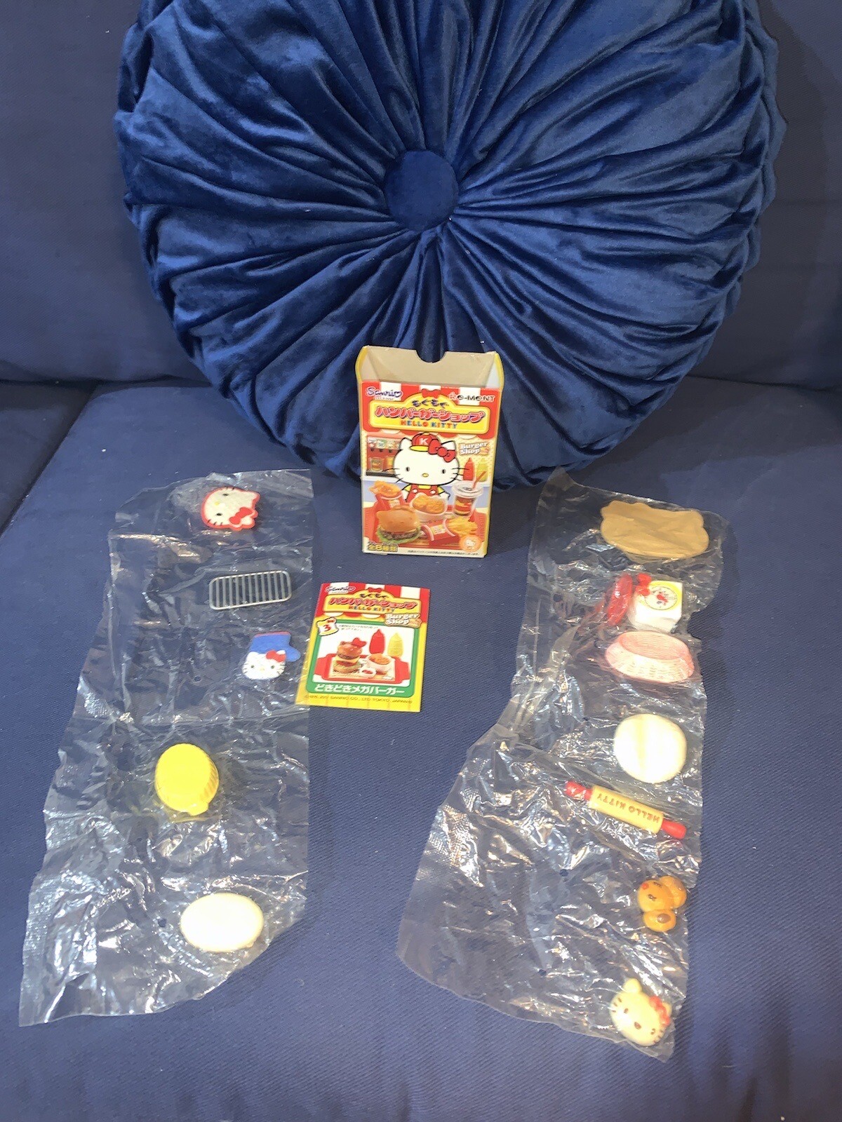 Vintage 2009 Re-Ment Hello Kitty I Love Cooking Bread Spaghetti Mini Figures
