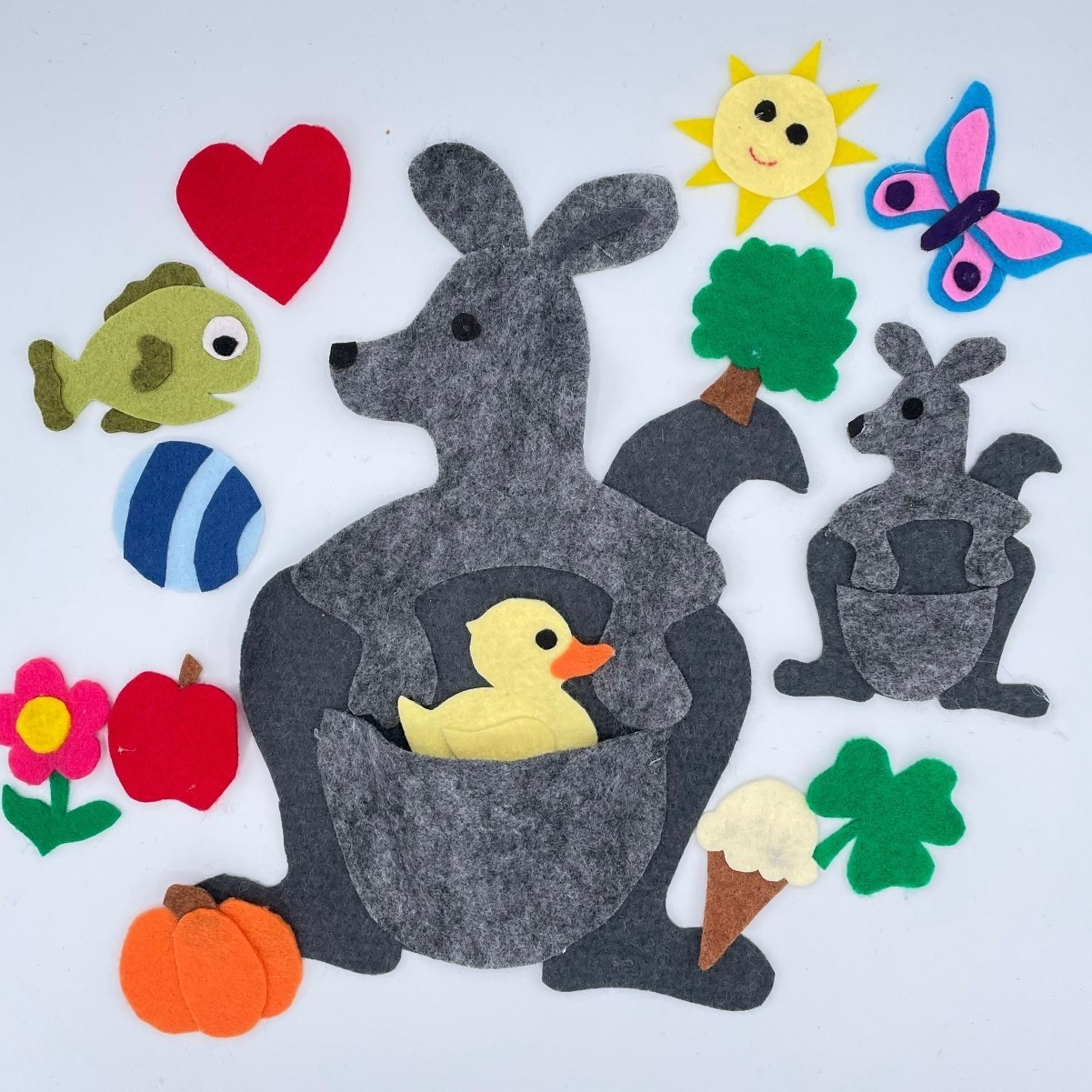 What’s In My Pocket ? Sample Set for Felt or Flannel Board Play