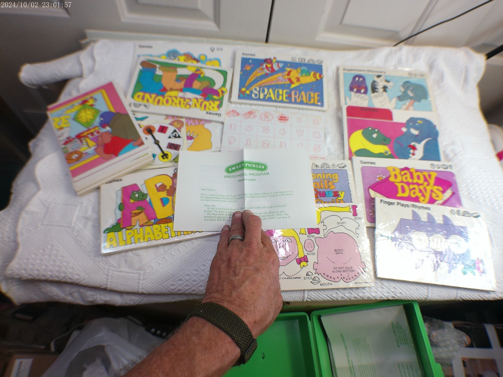 Vtg Sweet Pickles Preschool Program Learning Case Activity w/ Cards