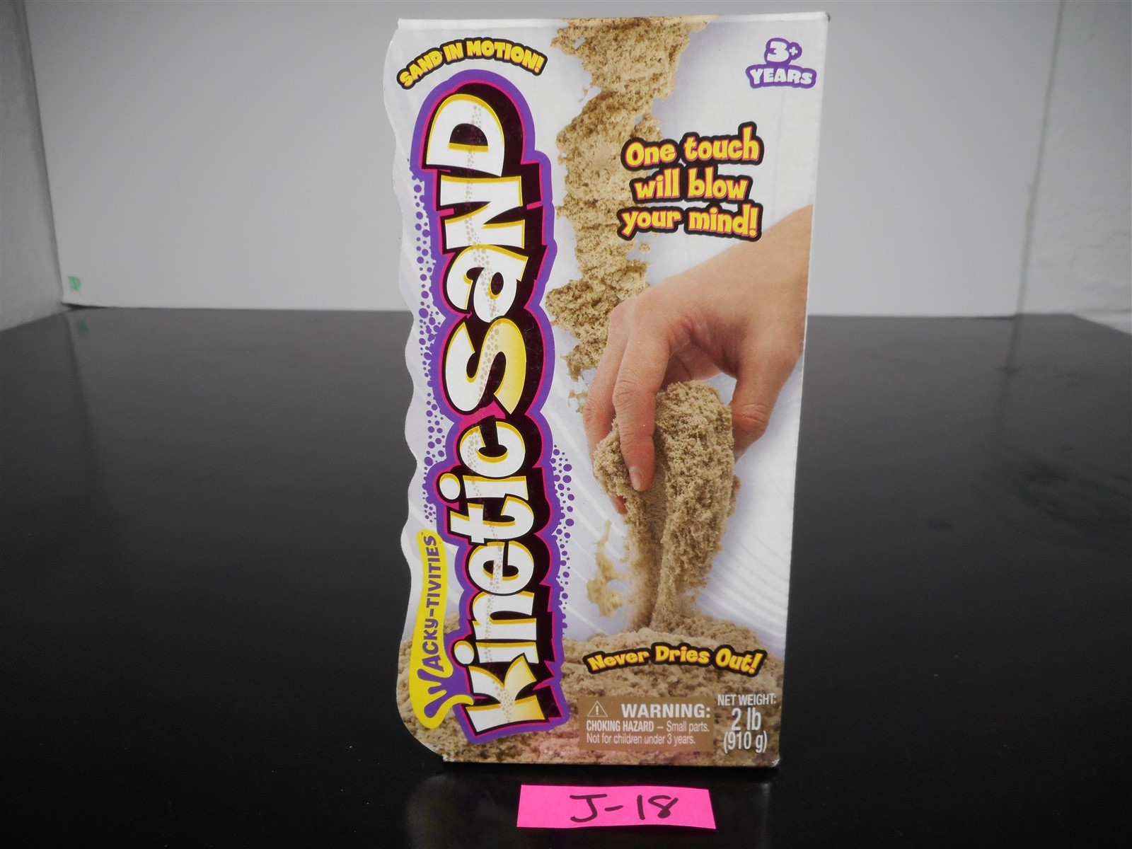 Wacky-Tivities KINETIC SAND 2 lbs NEVER DRIES OUT! Sand In Motion! Spin Master