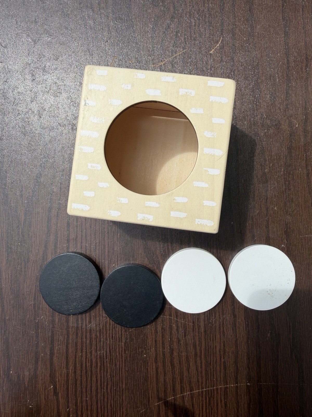 KiwiCo Panda Crate Montessori Object Permanence Box Toy w/ 4 Wooden Discs