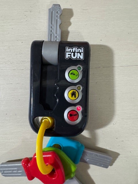 Infini Fun My First Car Keys Preschool Interactive Toy Noise Maker Sirens Alarm