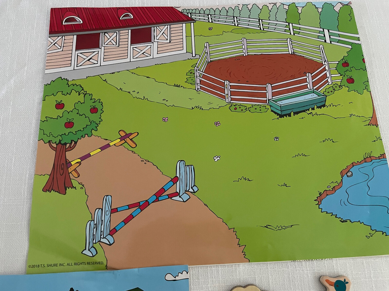 T.S. Shure ON THE FARM 44 Wooden Magnets 3 Farm Scenes Wooden Board Travel Case