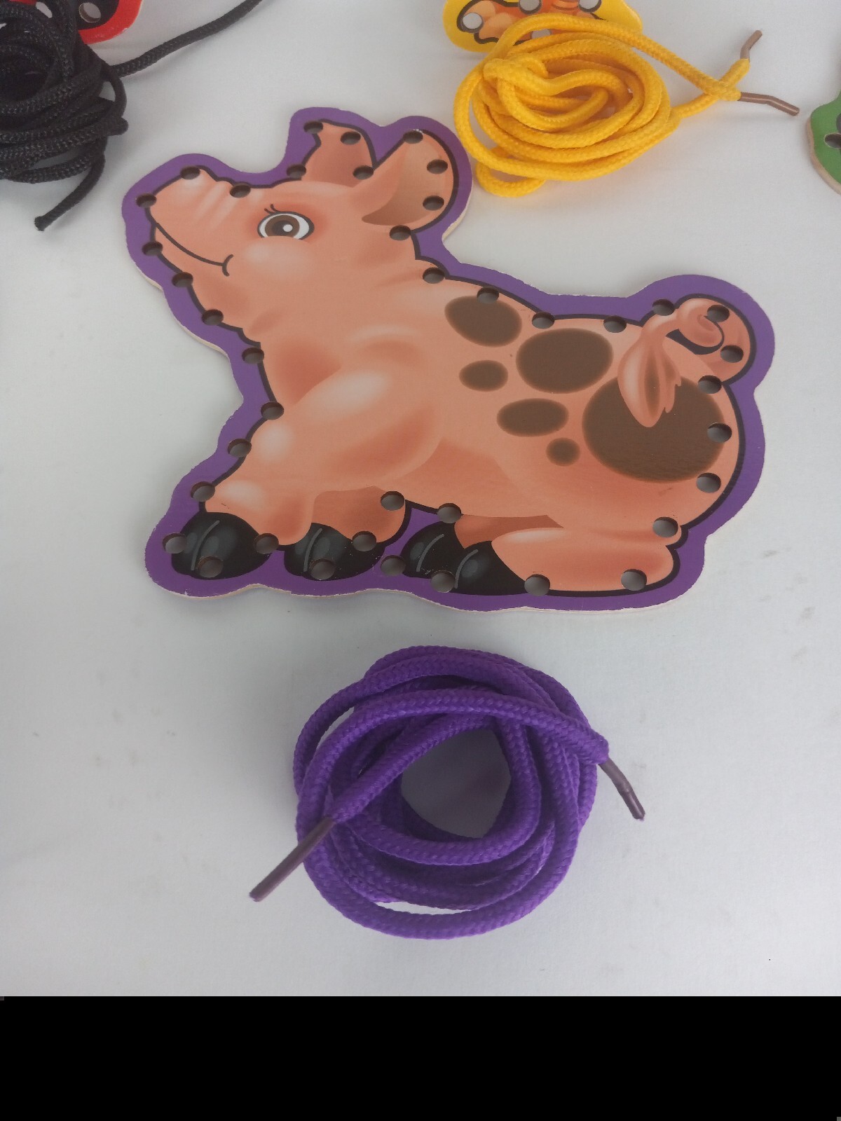 5 piece Farm Animal Lacing Board Education Manipulatives with colorful laces