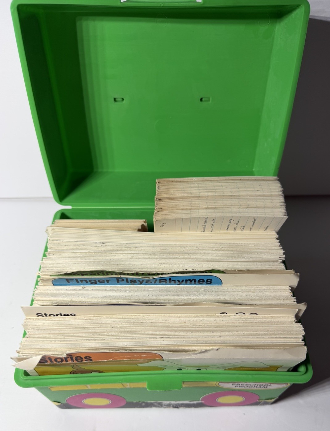 Vintage Sweet Pickles Preschool Program Learning Case Activity Bus Full w/ Cards