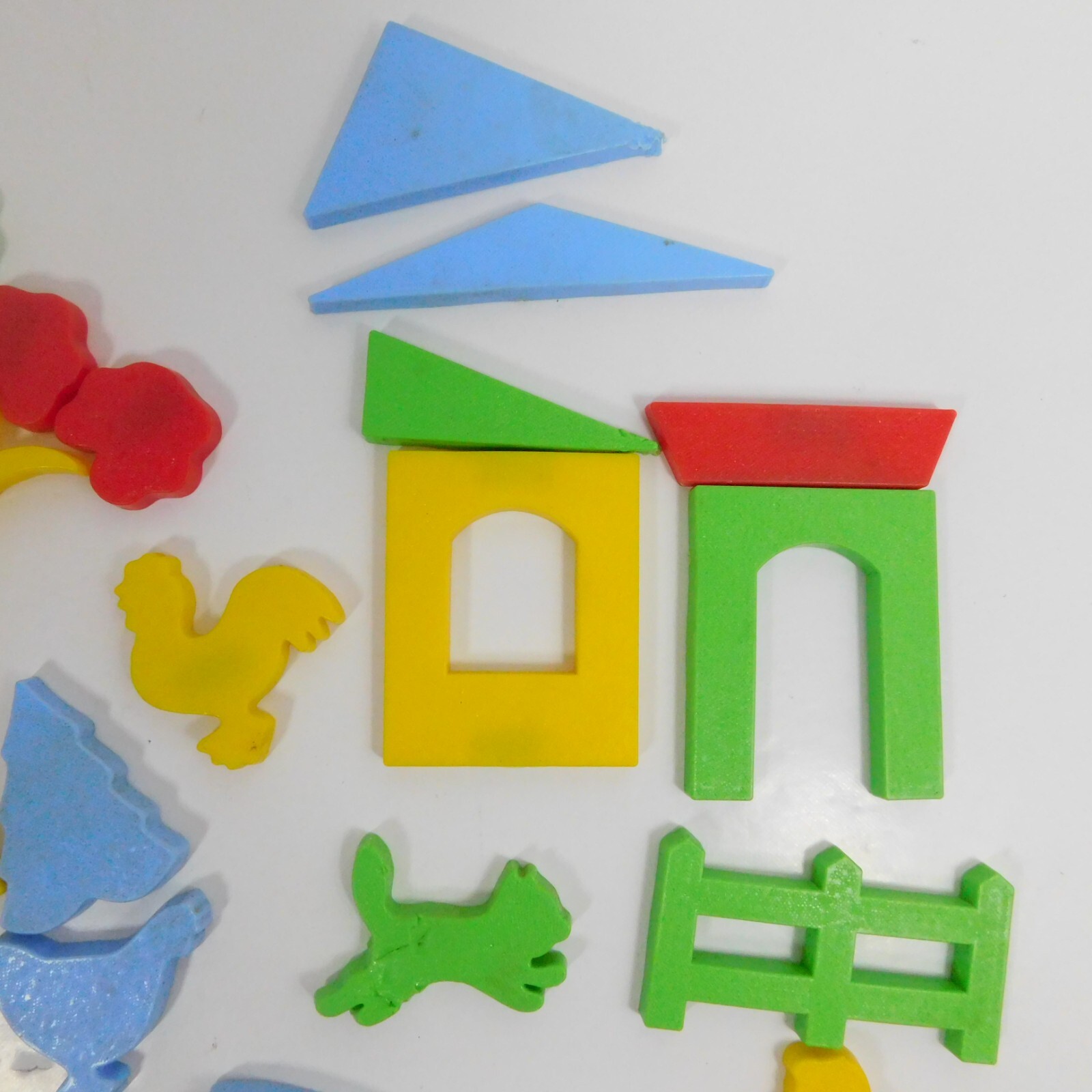 Fridge Magnetic Farm Shaped Lot Barn Chicken Bird Horse Duck Tree Fence Rooster