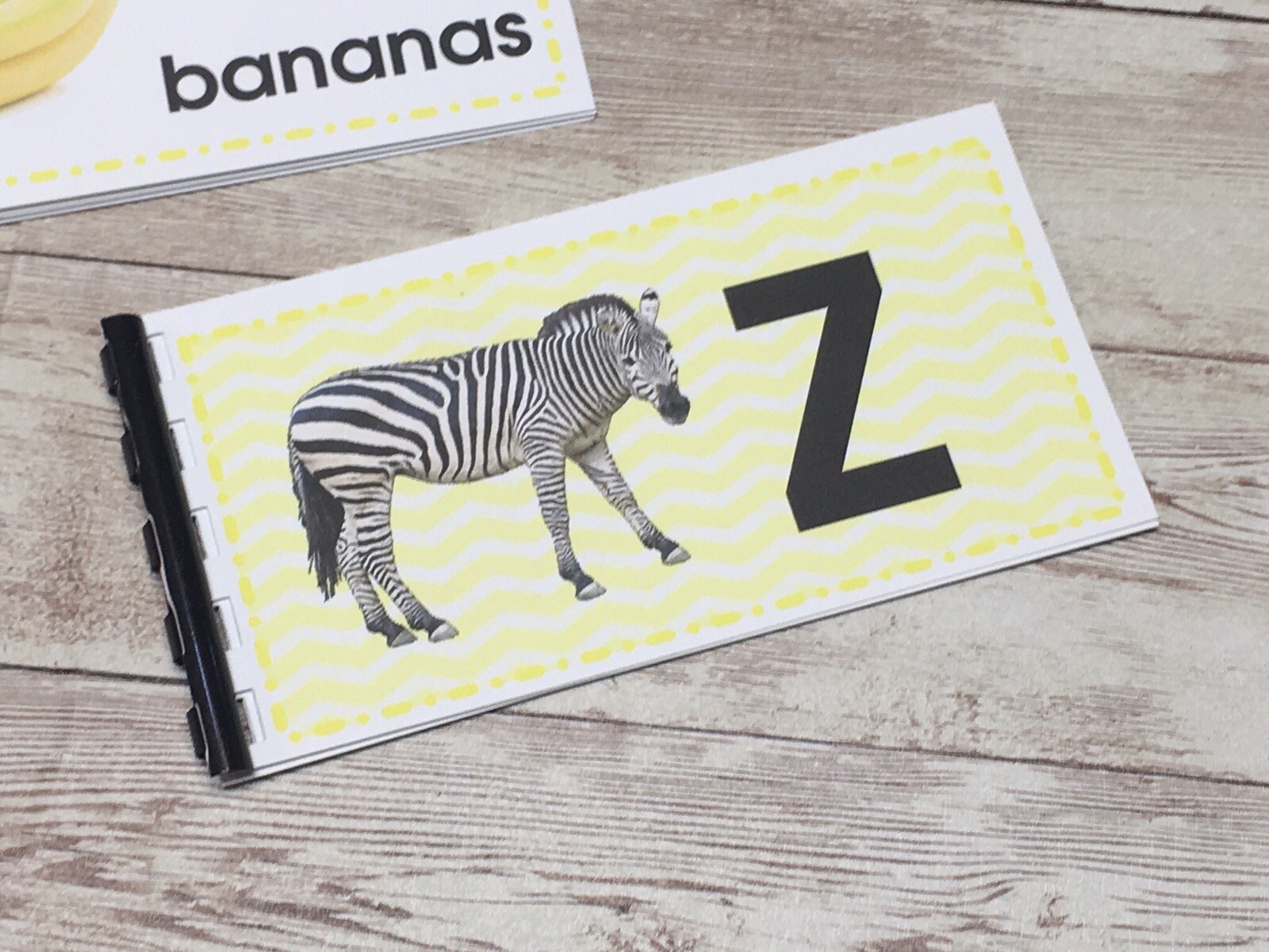 Pre-Reading Series – 26 Alphabet Pictures Booklets – preschool – Montessori