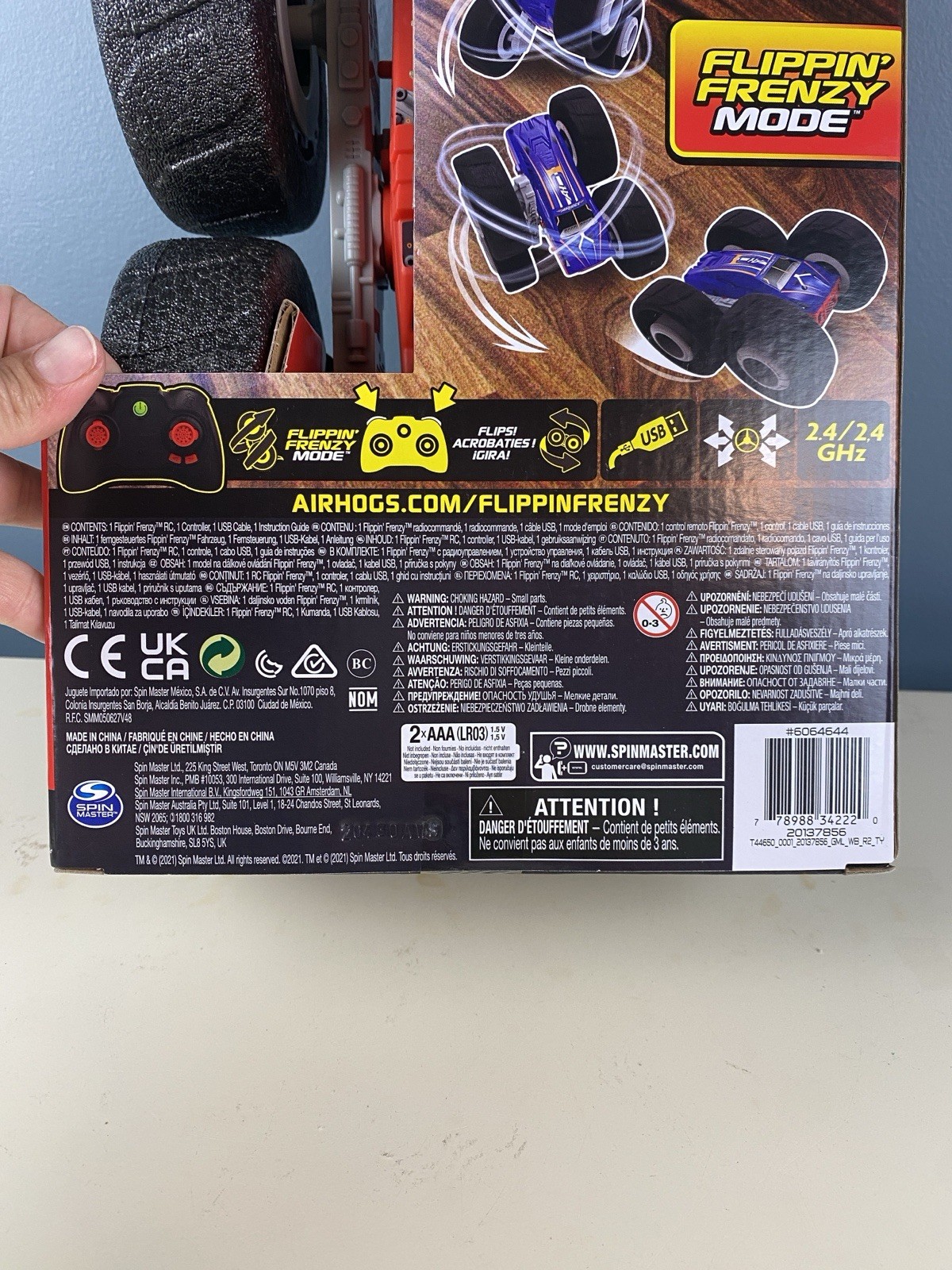 Air Hogs Super Soft 2-In-1 Flippin Frenzy RC Vehicle 360° Tornado Action NIB