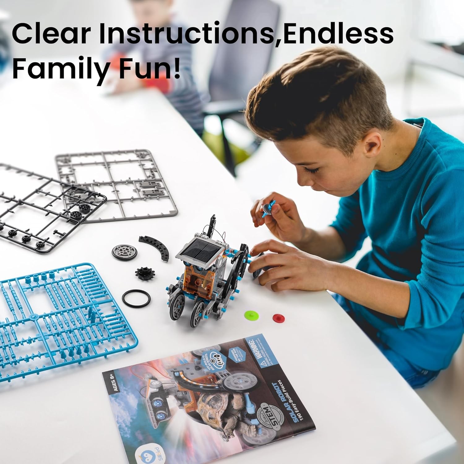Solar Robot Building Kit – 12-in-1 STEM Toy for Kids Age 8-13, 190 Pieces