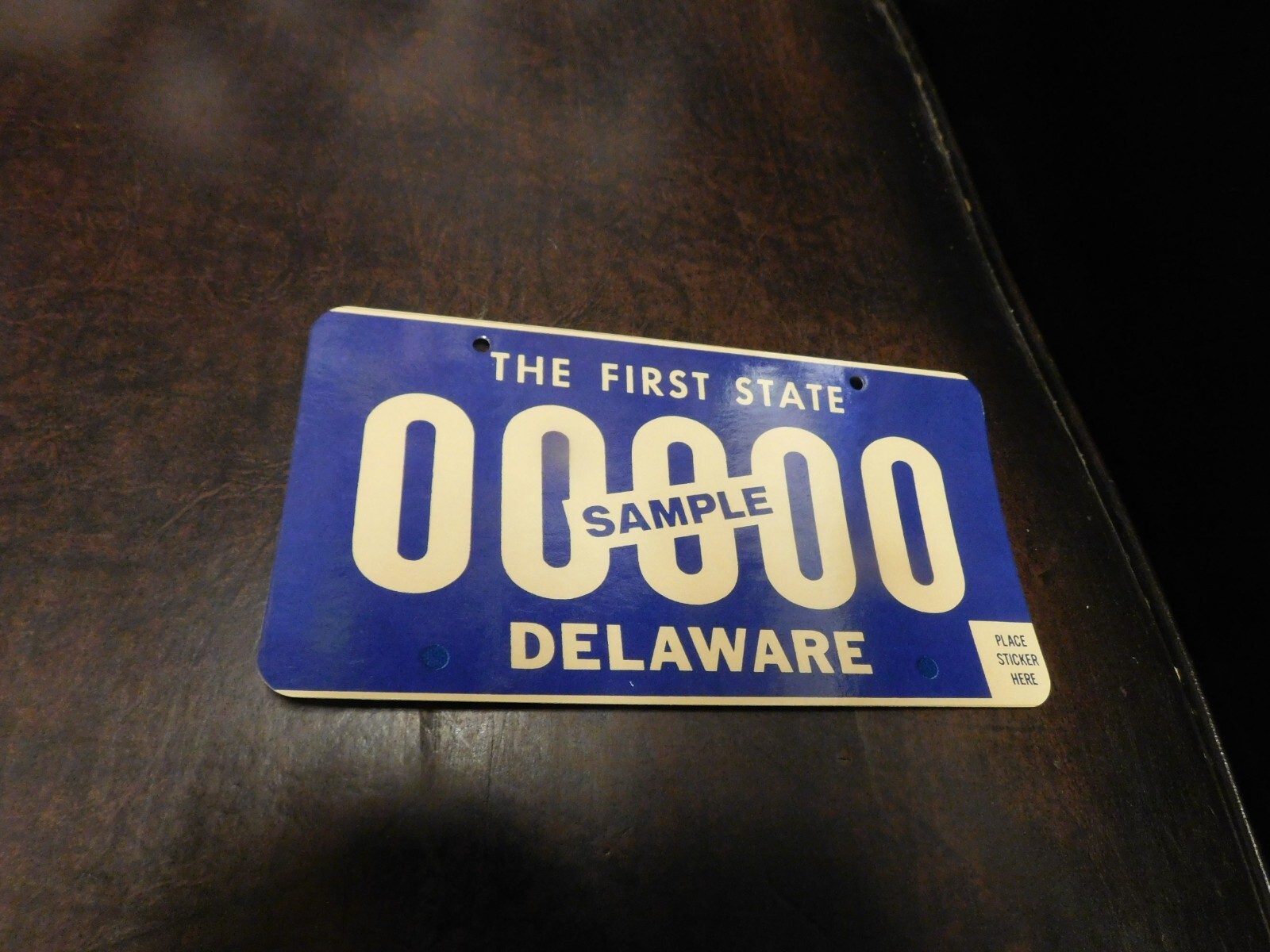Flash Card Miniature Glossy Paper License Plate 2001 Series Sample Delaware