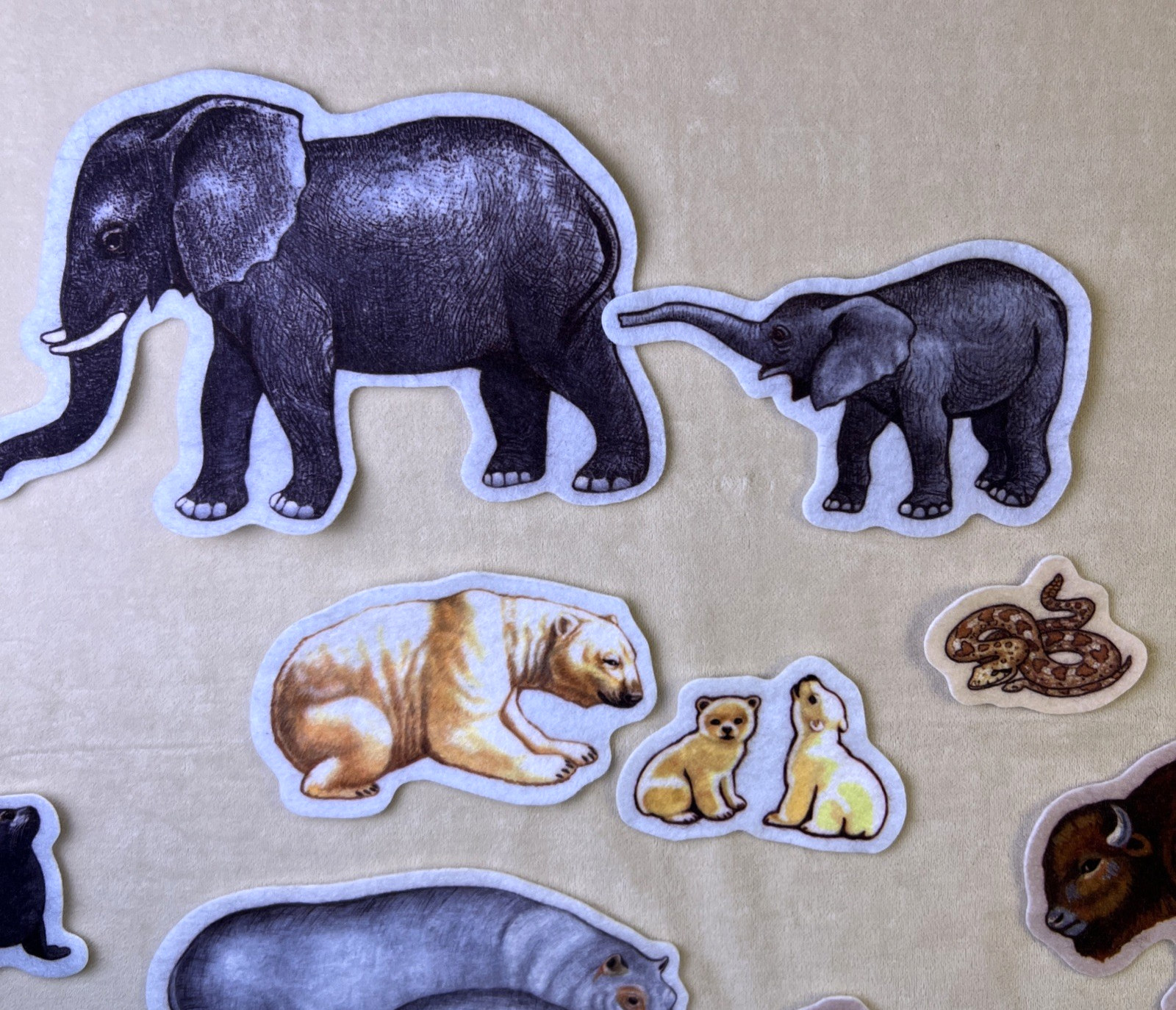 Little Folk Visuals Wild Animals Felt Precut Set of 23 Flannel Storyboard Kids