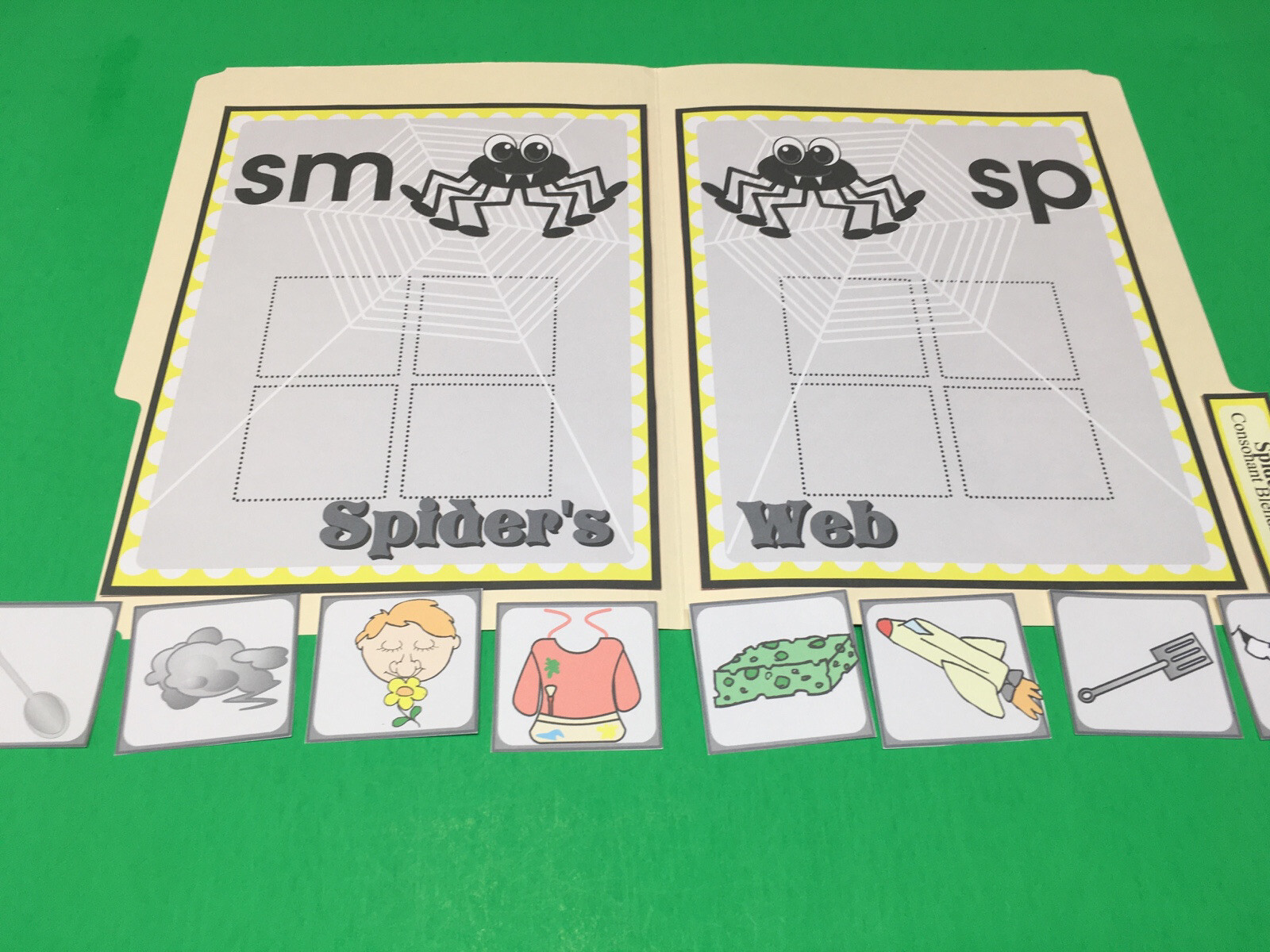 Spiders Web – Phonics Sm / Sp – DIY File Folder game – Printed / Uncut