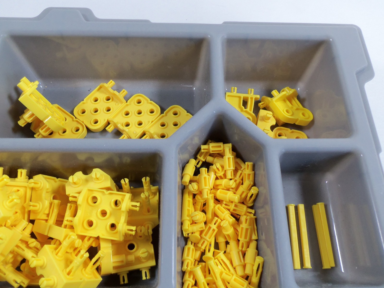 Lot of Miscellaneous Vex IQ Robot Add-On Extra Yellow Parts Robotics Educational