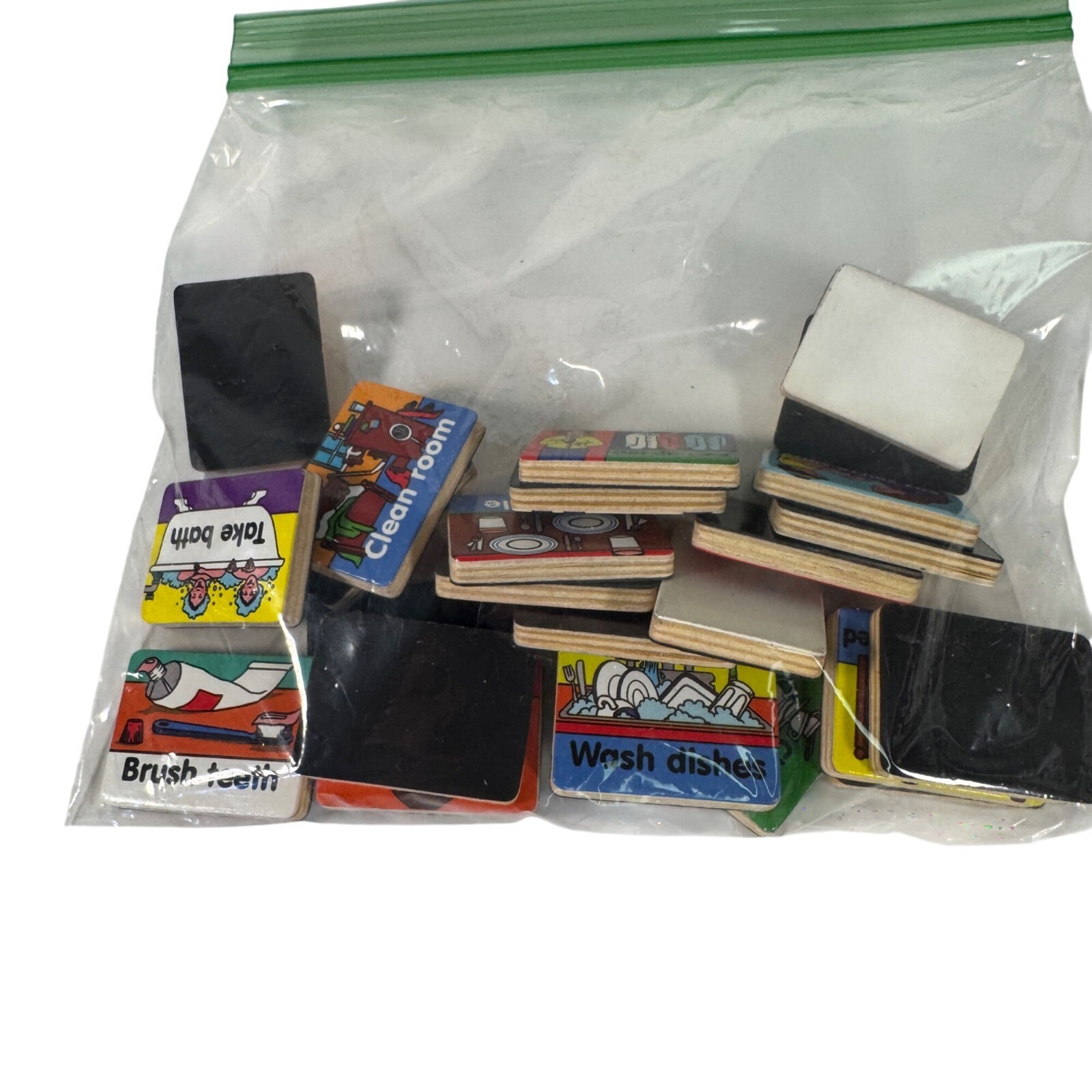 Melissa & Doug Responsibility Chart With Magnetic Reward Pieces