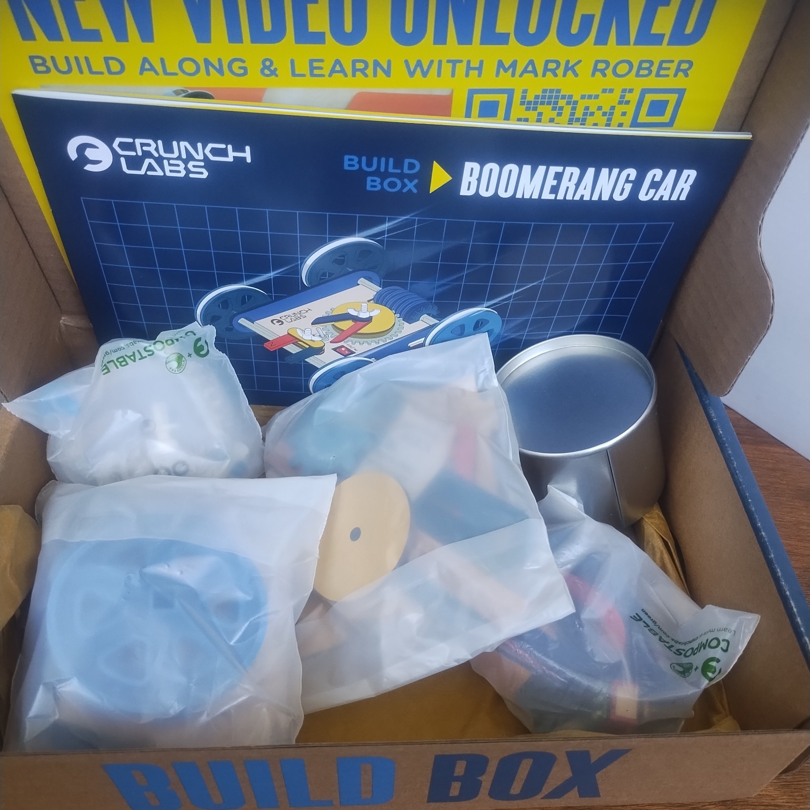 Crunch Lab’s by Mark Rober – BOOMERANG CAR -NEW IN Open BOX!