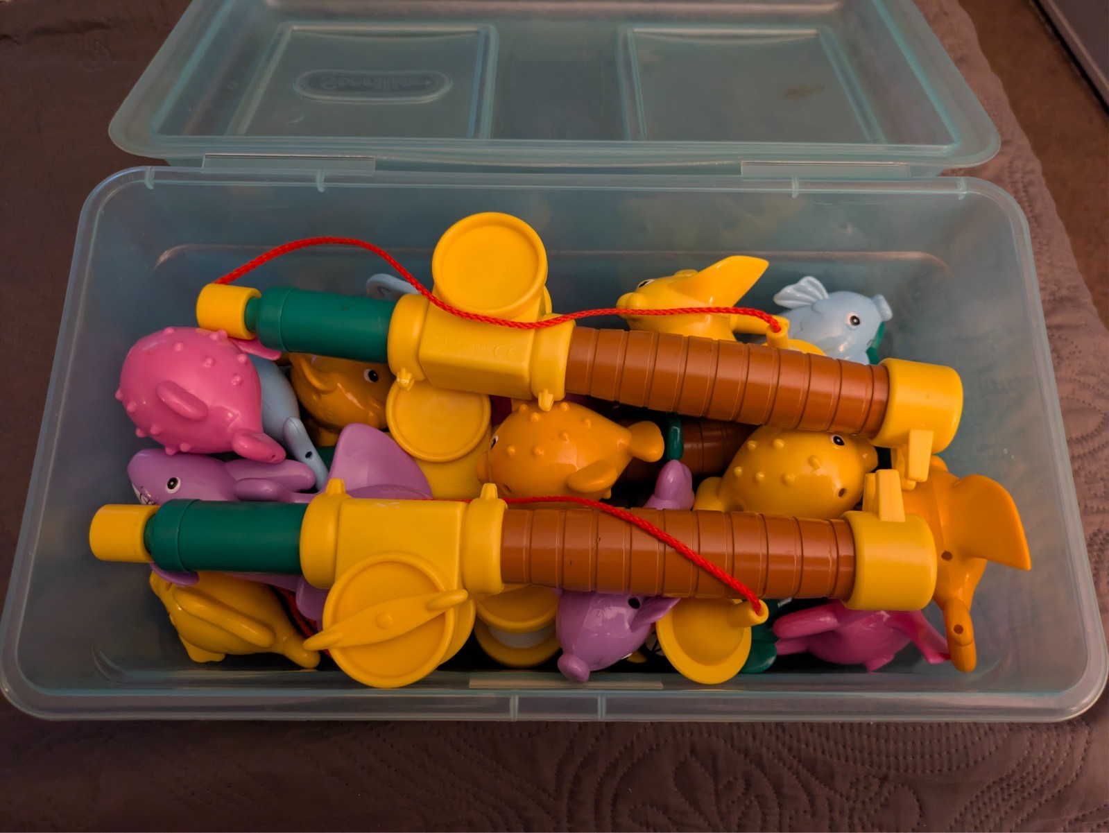 Lakeshore Learning Magnetic Fishing set with 4 Poles and fish Water table play