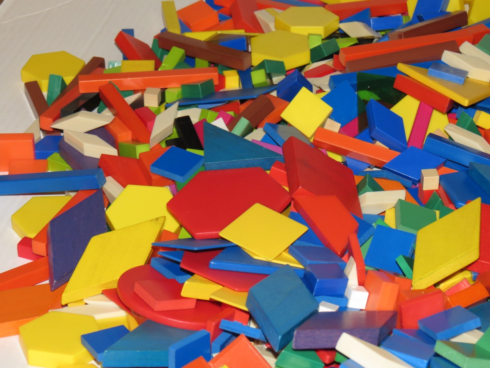 Huge Lot Wood / Plastic Geometric Pattern Blocks, 10 lbs, Educational/Math