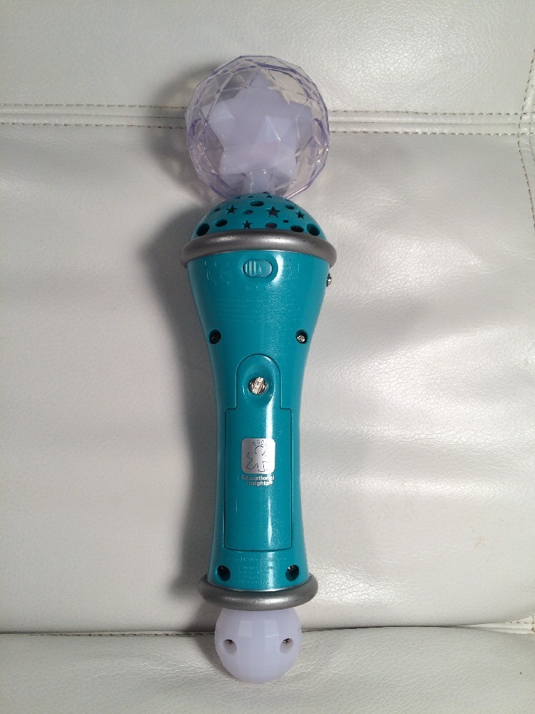 Magic Moves Shake it up! Work it out! kid’s ELECTRONIC EXERCISE WAND