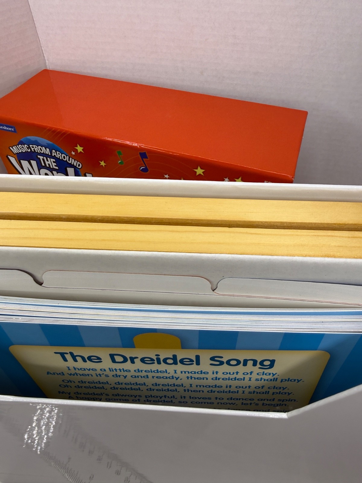 Lakeshore Music From Around The World Song Bank Set