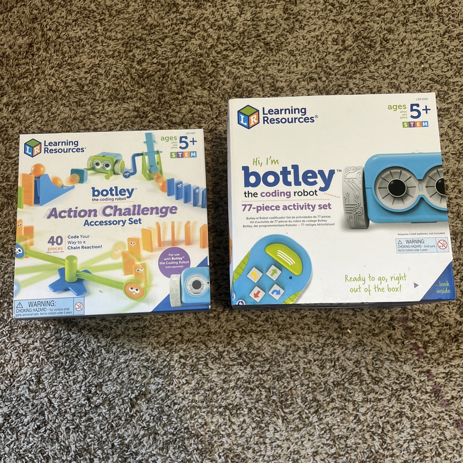 Botley the coding robot 77 Piece Activity Set & Action Challenge Accessory Set