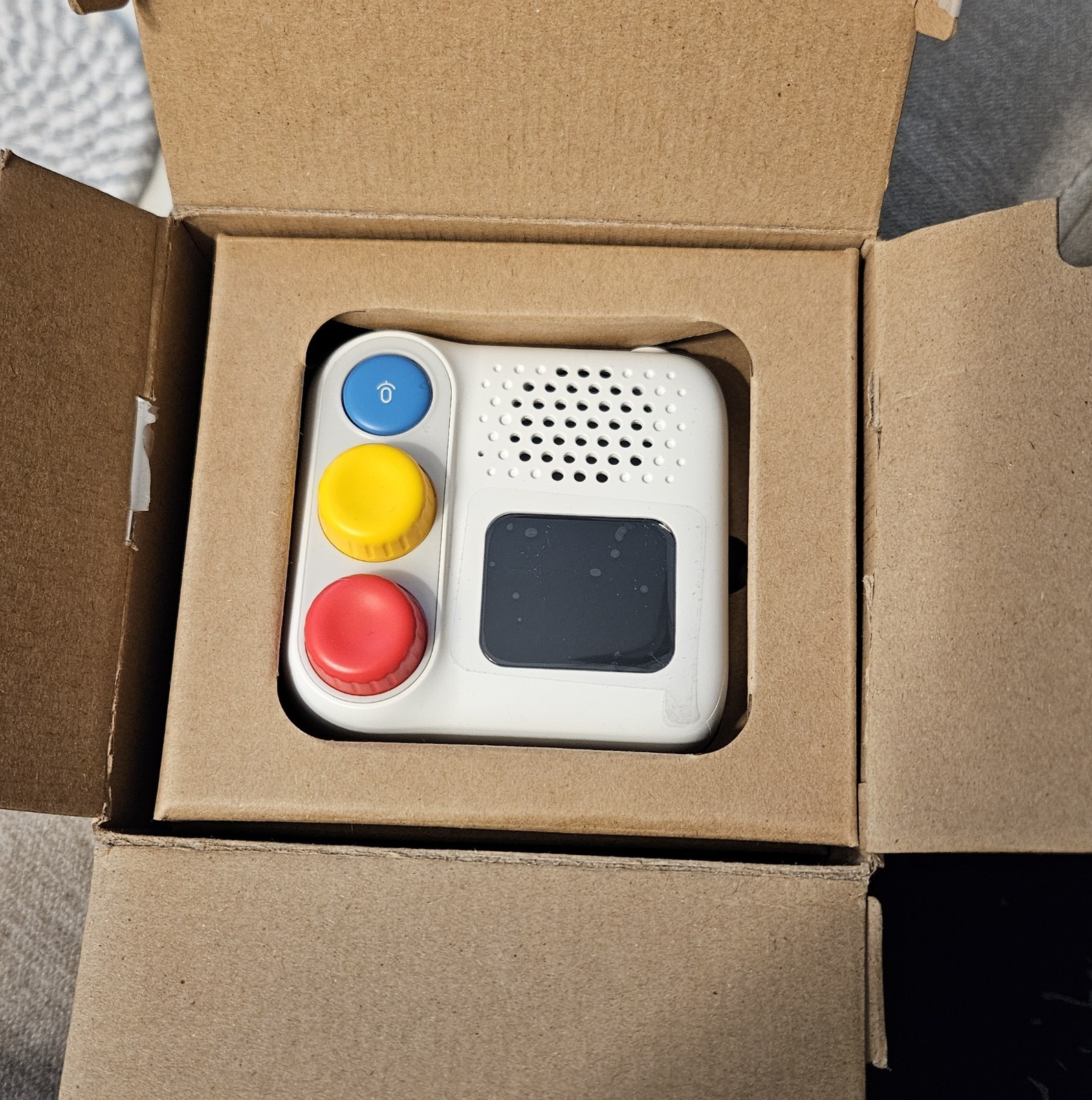 Chechirp Box AI-Powered Audio Player For Kids Aged 4-12+ Voice-Led Game Console