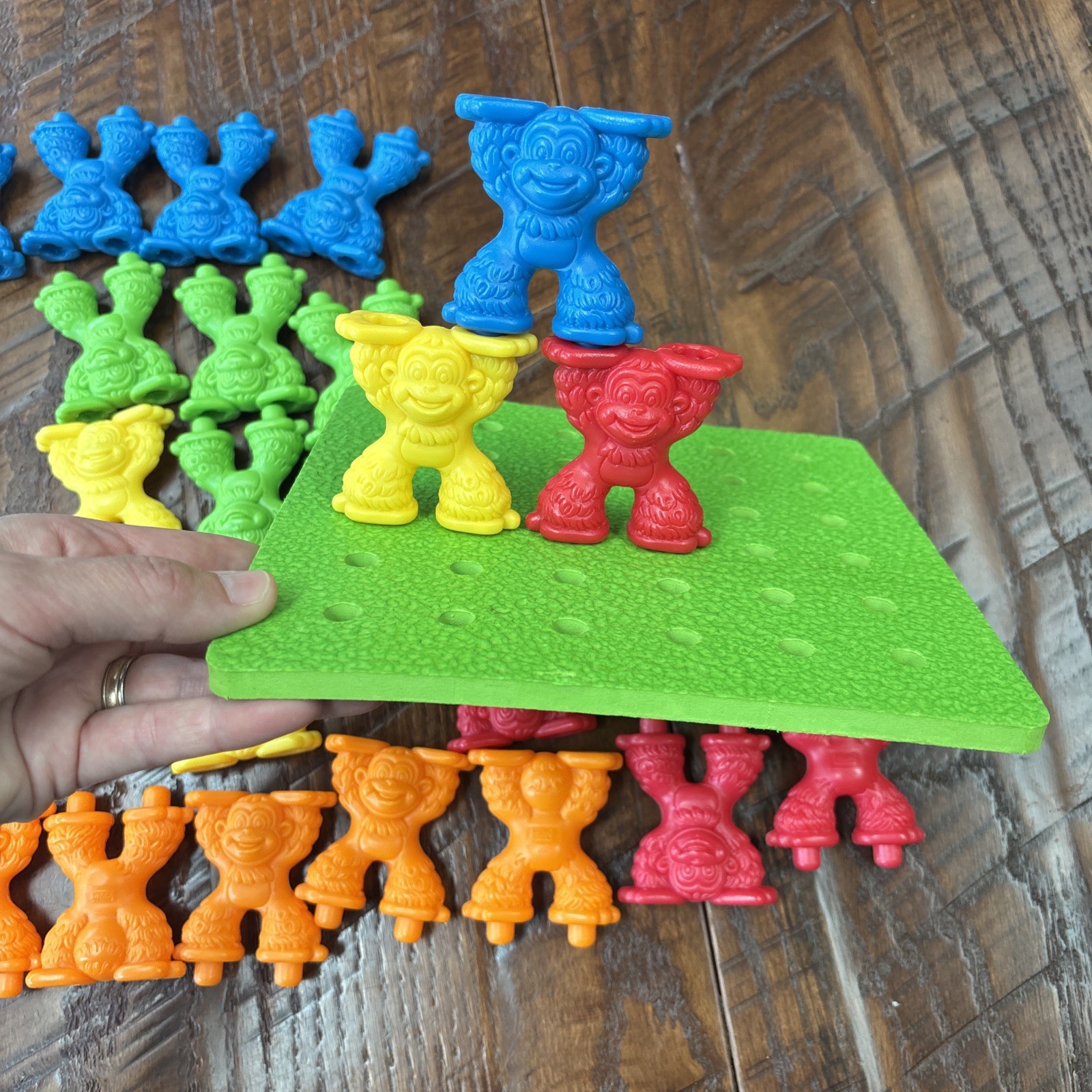 Lauri Tall-Stackers Mighty Monkey 25 Pegs & Green Pegboard Set, complete gorilla