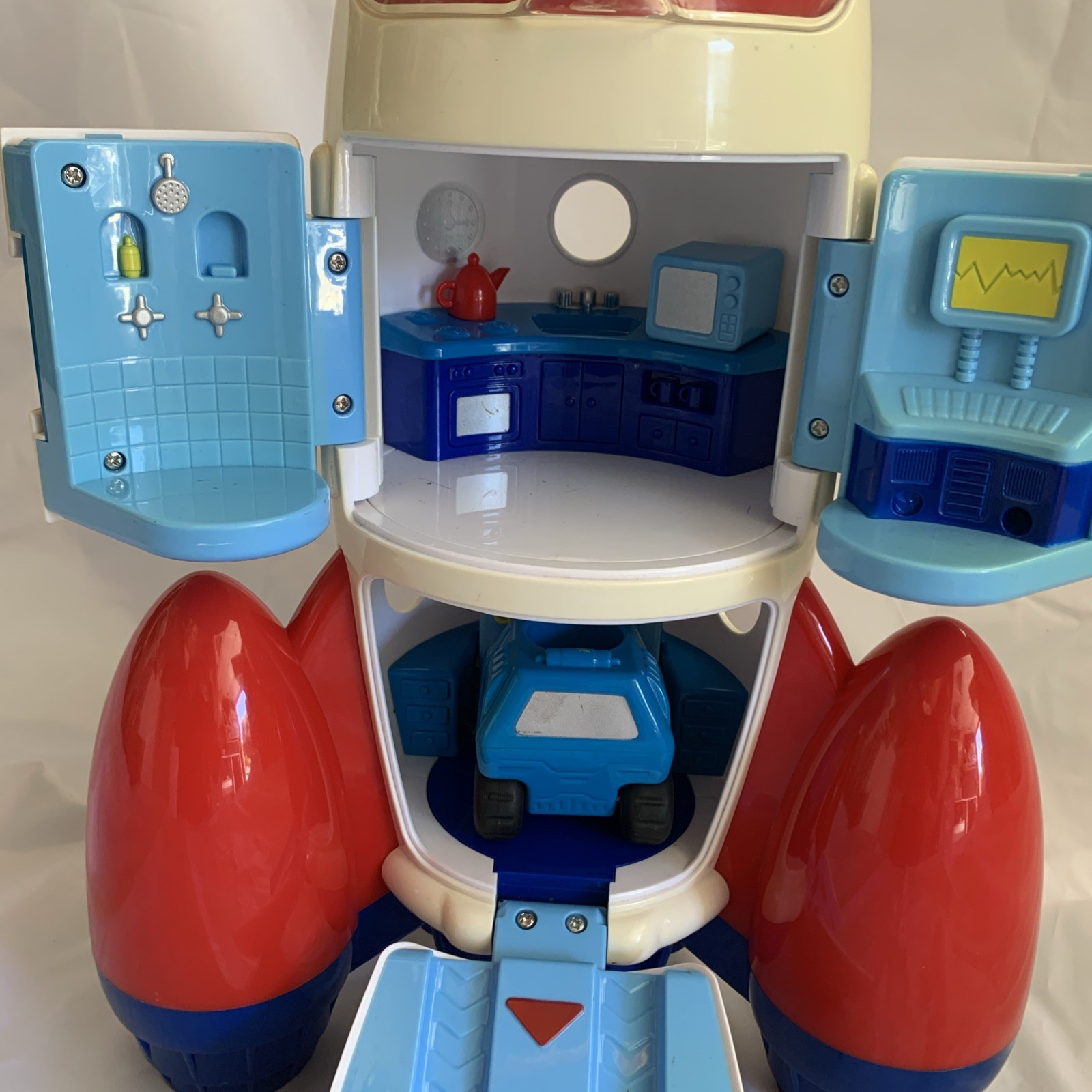 Lakeshore Learn & Play Explore Rocket Space Ship Toy + 2 Astronauts & Rover