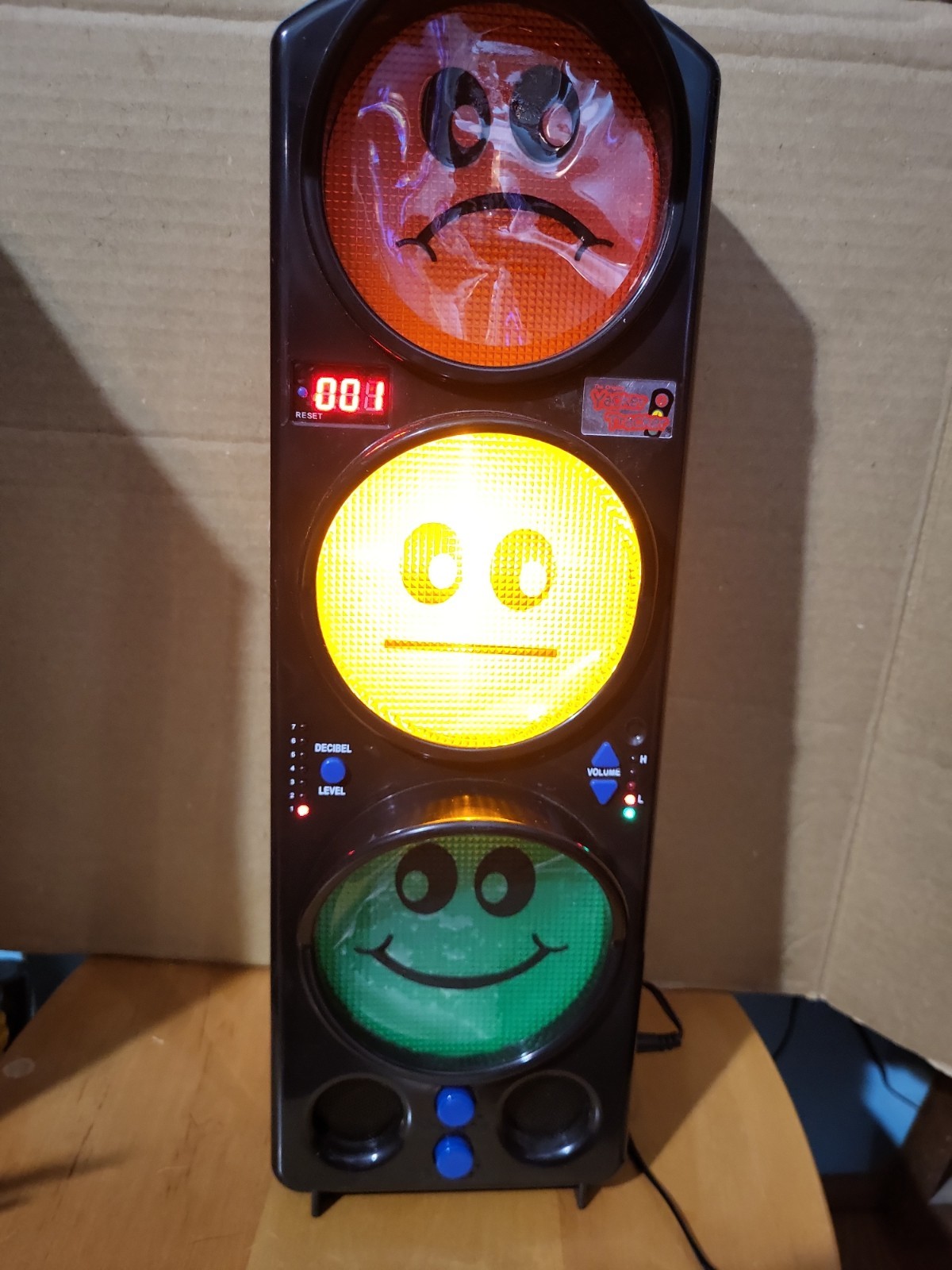 Yacker Tracker- Classroom Noise Monitor Traffic Light w/Alarm Tested & Working