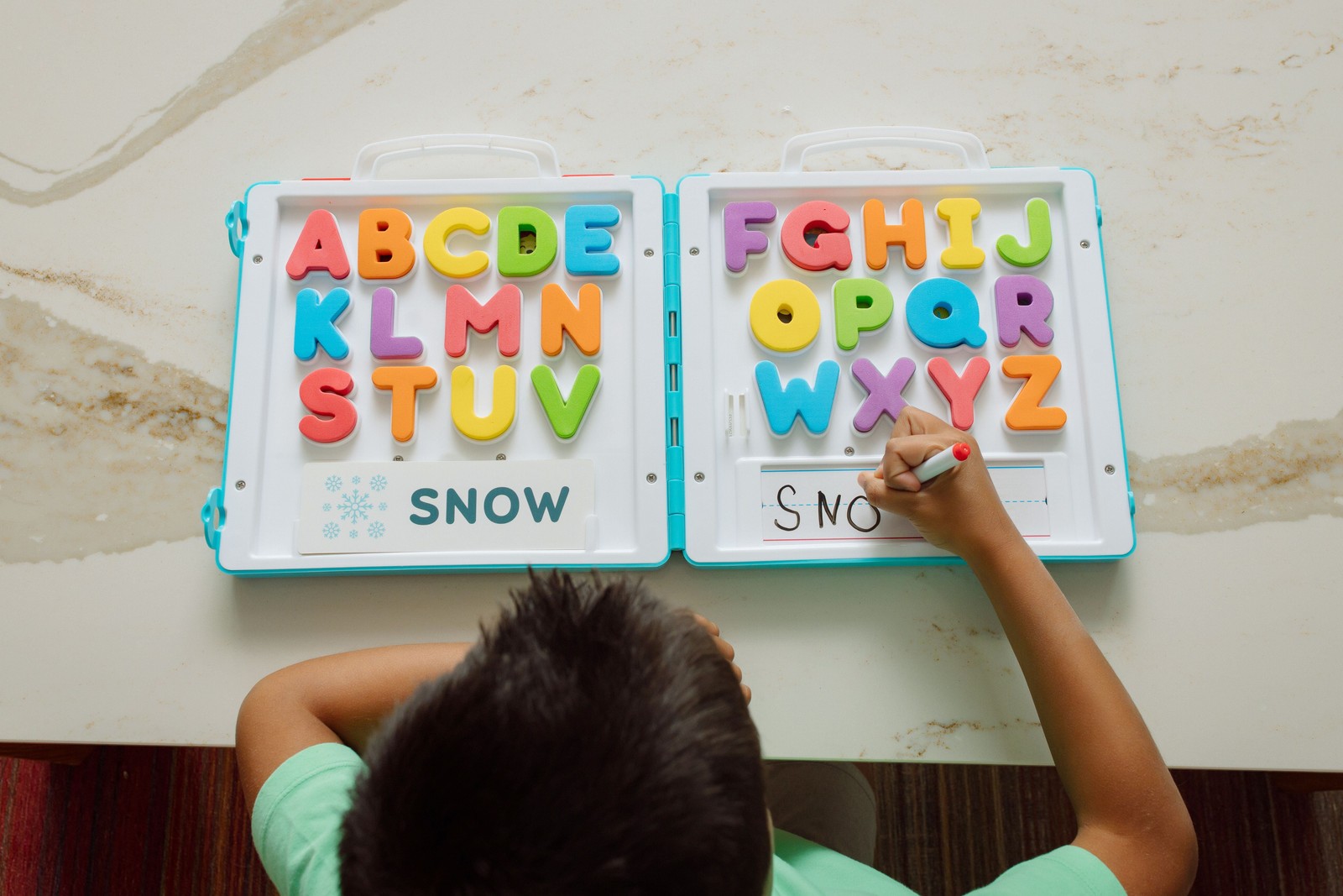 Chuckle & Roar First Words All About A-B-C’s Travel Case for Preschool Children