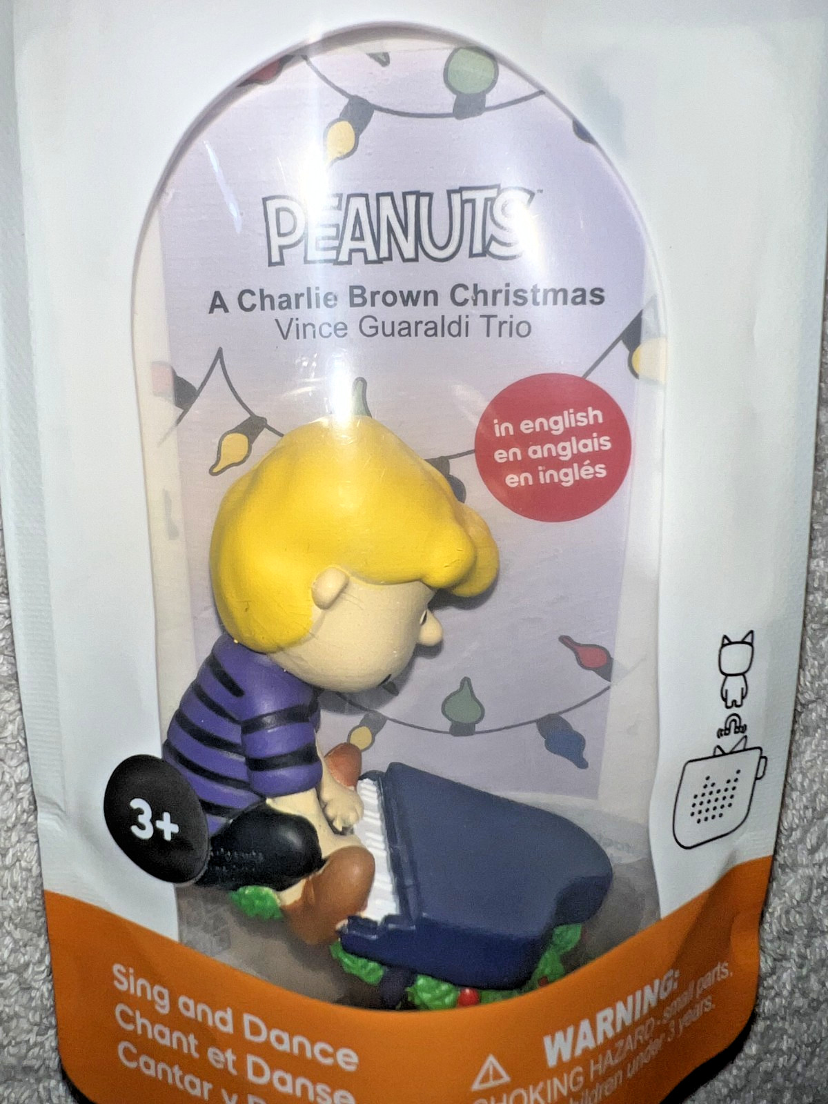 TONIES PEANUTS A CHARLIE BROWN CHRISTMAS SCHROEDER AUDIO FIGURE **NEW**