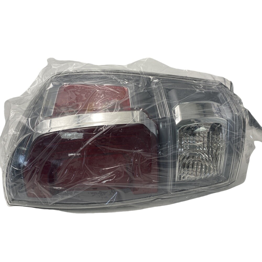 2020-2021 Toyota Tacoma Tail Light Assembly Right Passenger Side 81550-04210