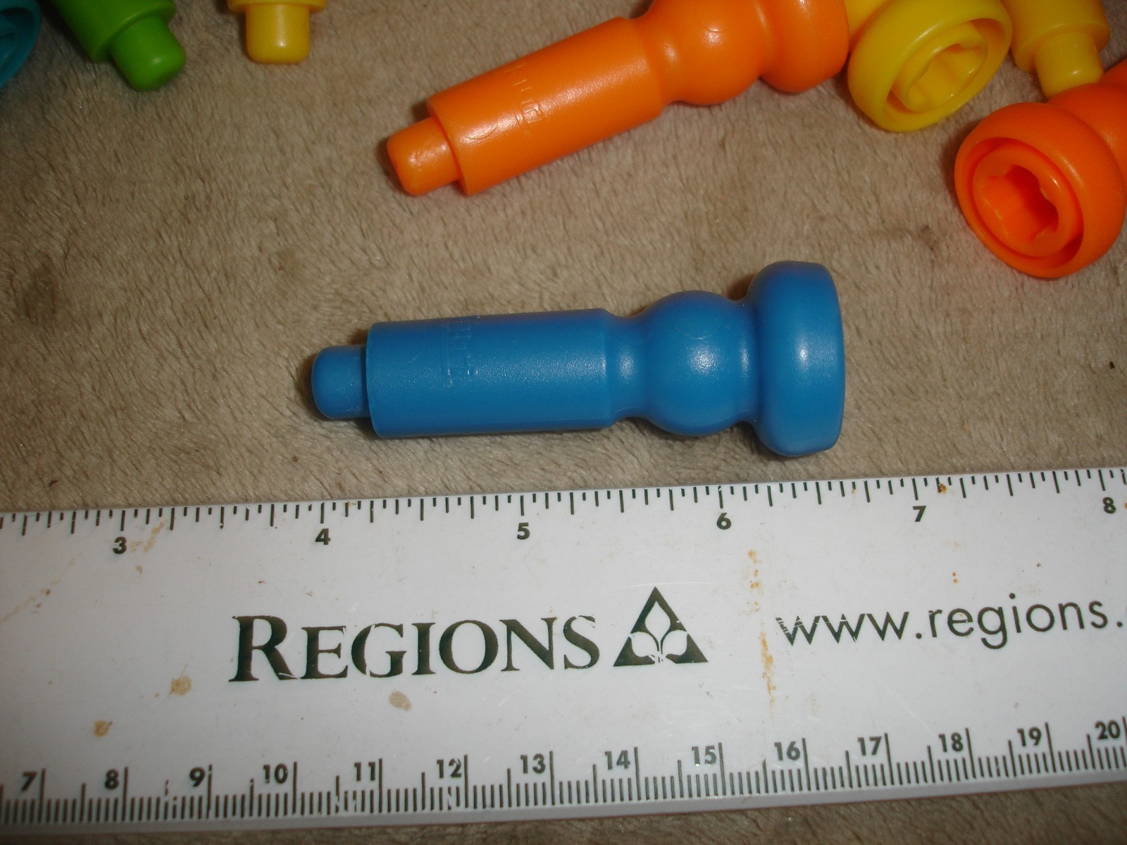 Lot of (230) Playmonster Replacement Pegs Plus (33) Other Shapes/Brands