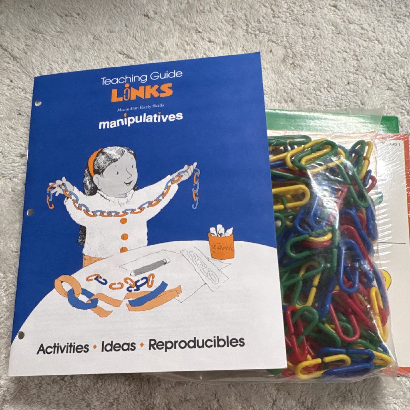 Macmillan Early Skills Links Manipulatives Set w/ Teaching Guide, Activity Cards