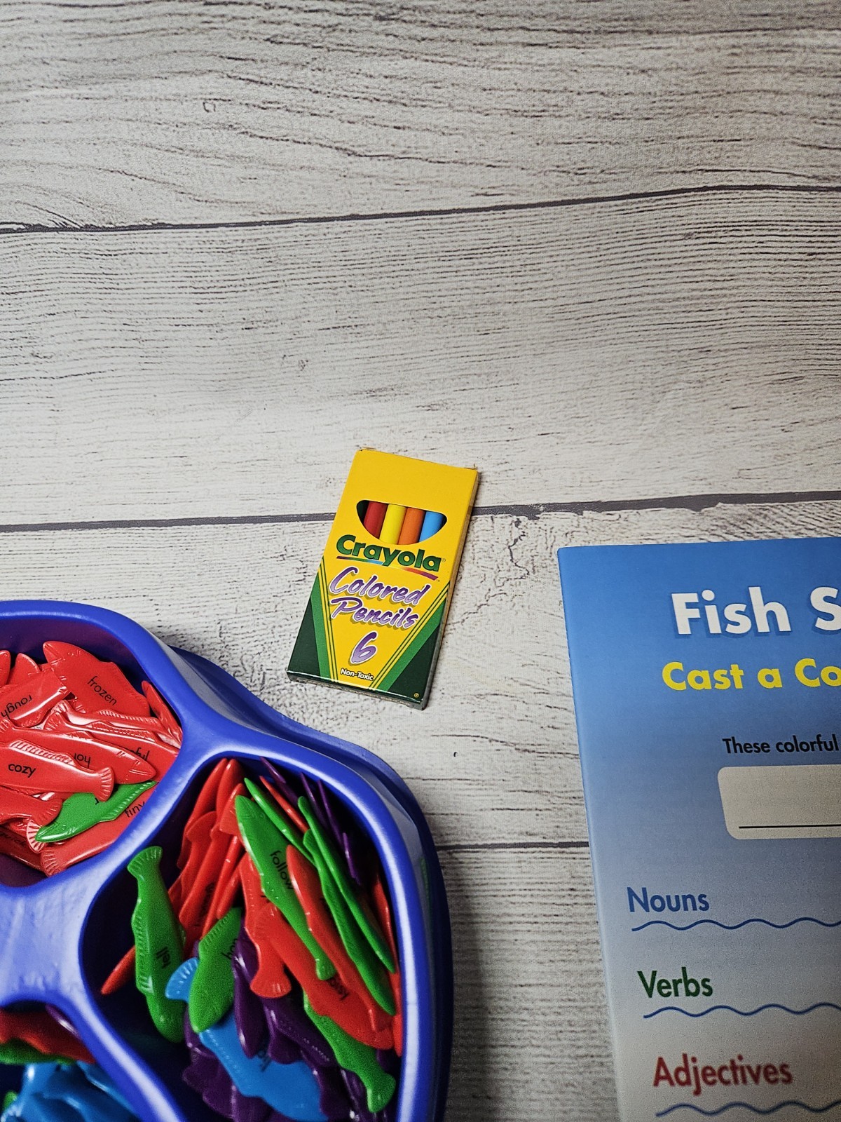 Vintage Crayola Rocket Minds FISH STORIES Learning Game – New Old Stock 2003