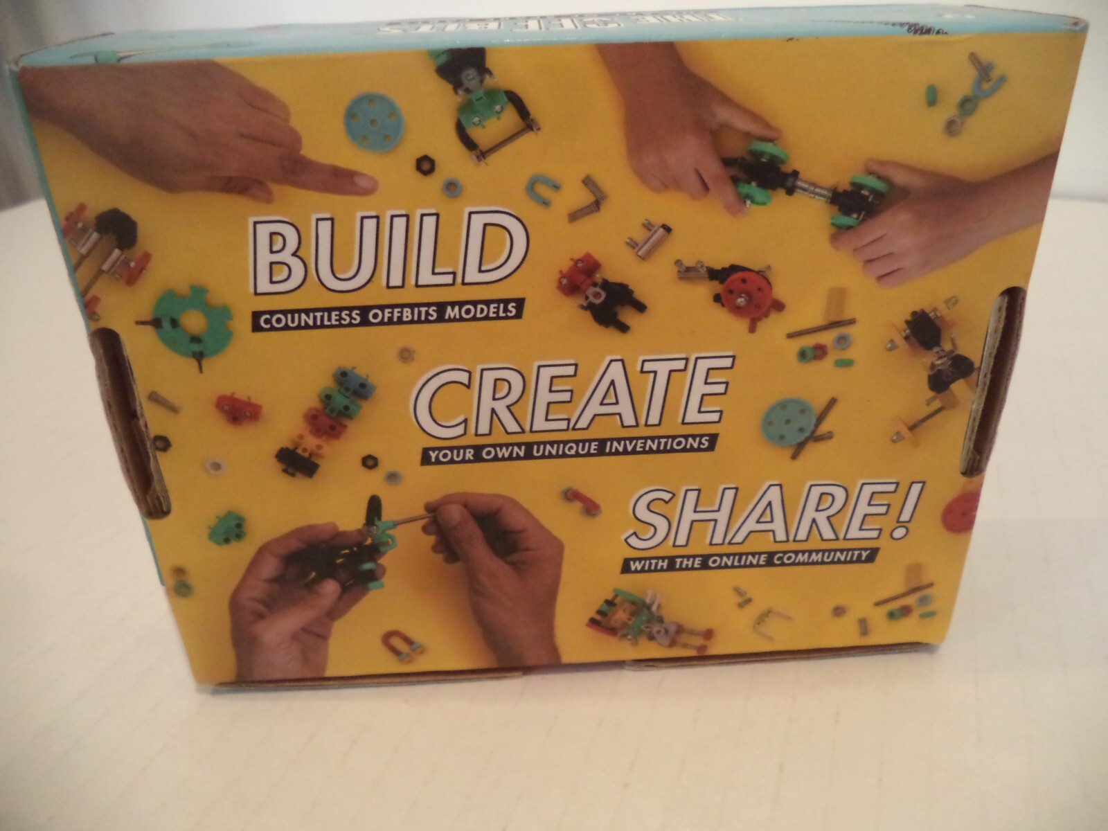 CareBit Fat Brain Toy Co 3 Model Collaboration OFFBITS Kit Ages NEW SEALED