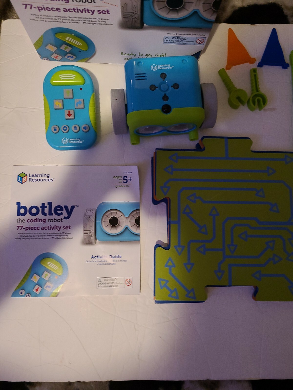 Learning Resources LER2935 Botley The Coding Robot Activity Set read Discription