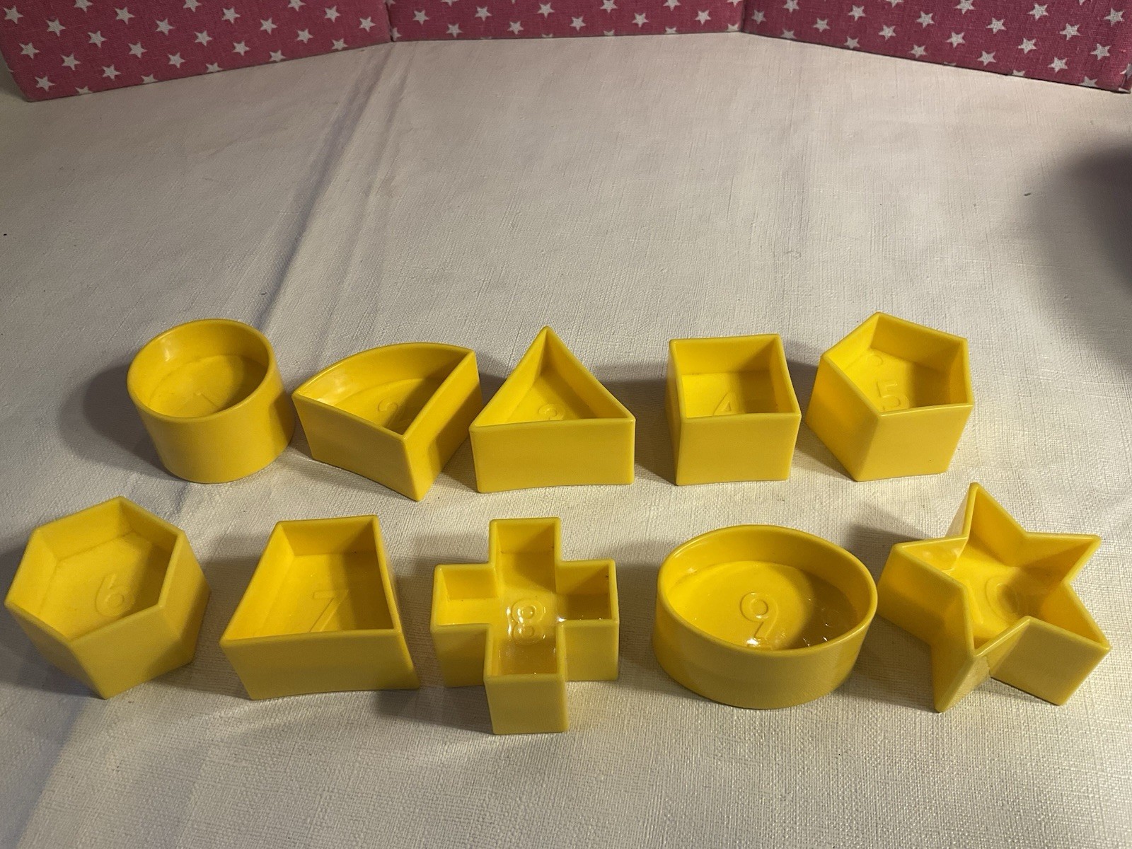 VTG. TUPPERWARE SHAPE-O-BALL SORTING/LEARNING TOY, PRESCHOOL, 100% COMPLETE, EUC