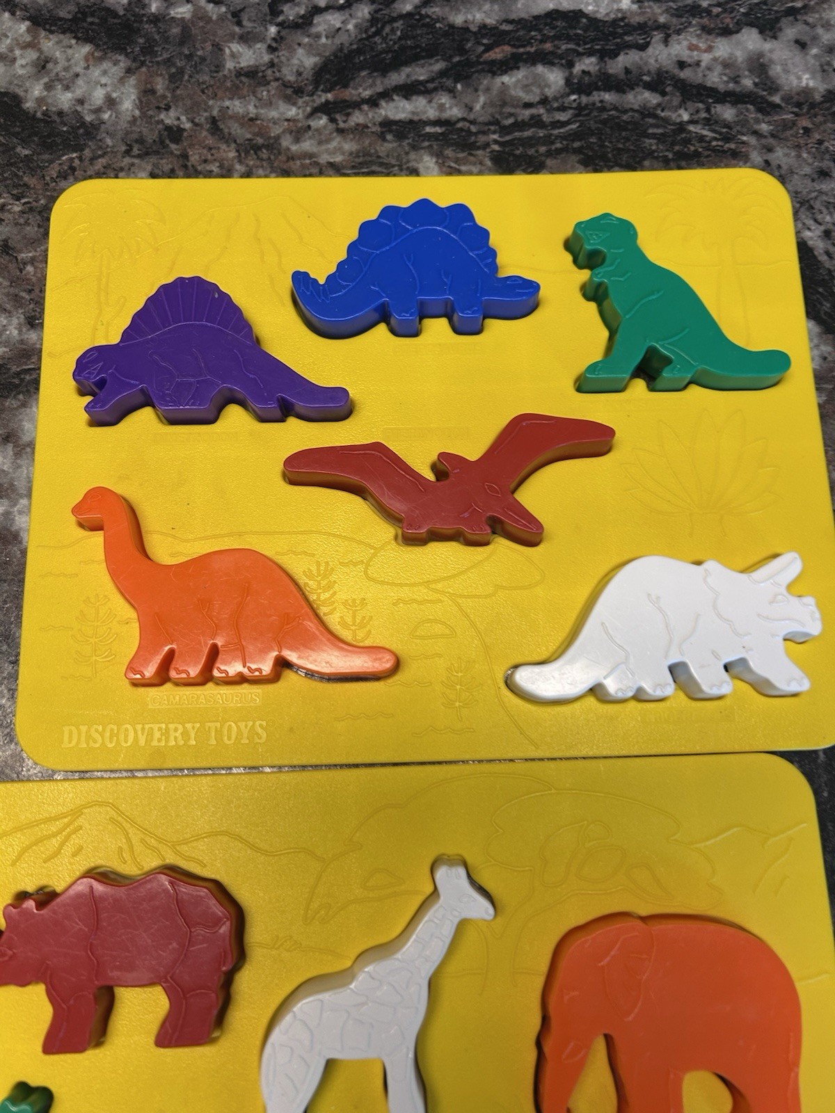 Discovery Toys Place & Trace Puzzle Dinosaur-Zoo-Transportation Stencils 1984