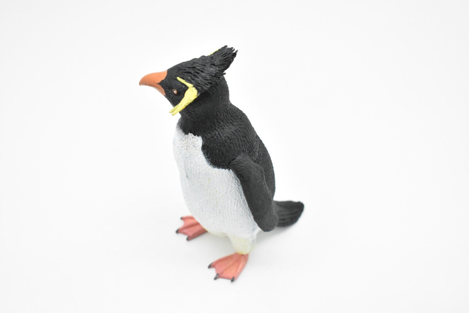 Penguin, Rock Hopper, Very Nice Rubber Model, Hand Painted Toy 5 1/2″ F3408