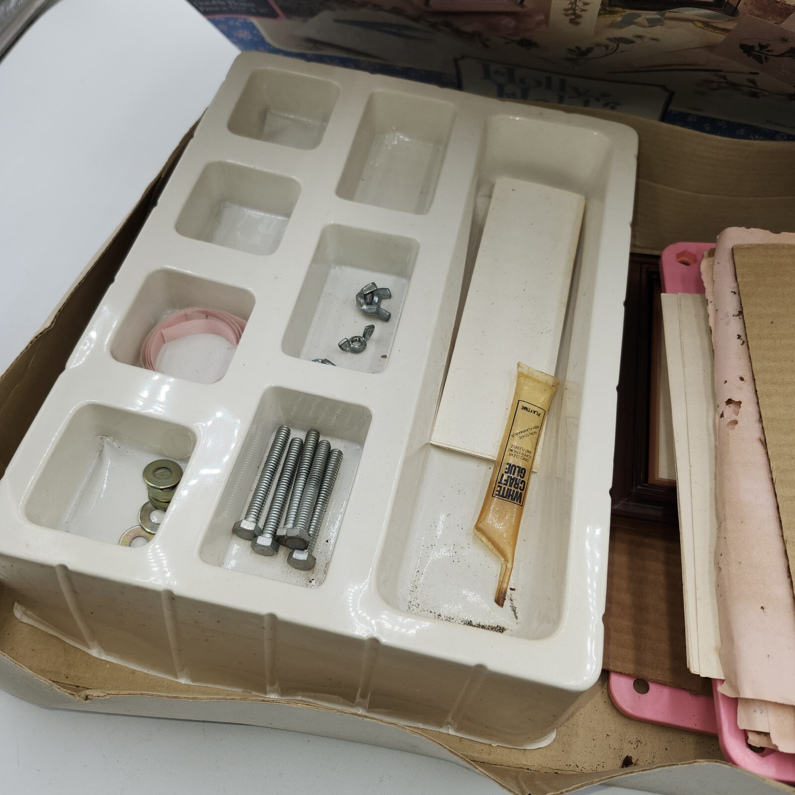 RARE Vintage 80s Holly Hobbie Flower Press DIY in original Box