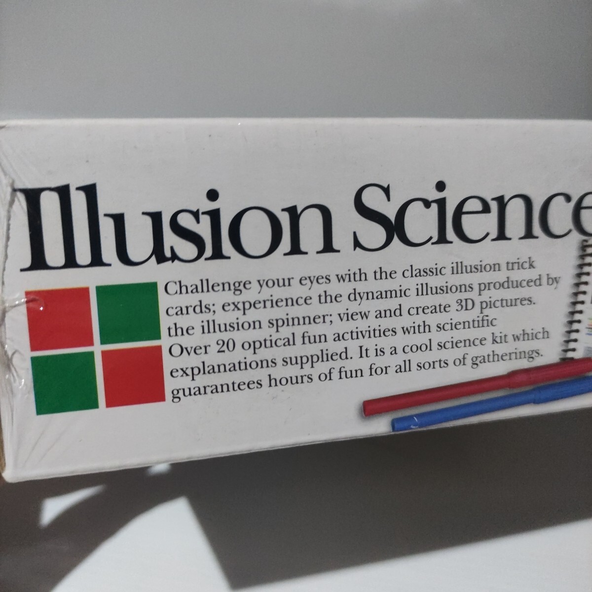 4M – KidzLabs – Illusion Science – Optical Fun Tricks Educational Age 8+