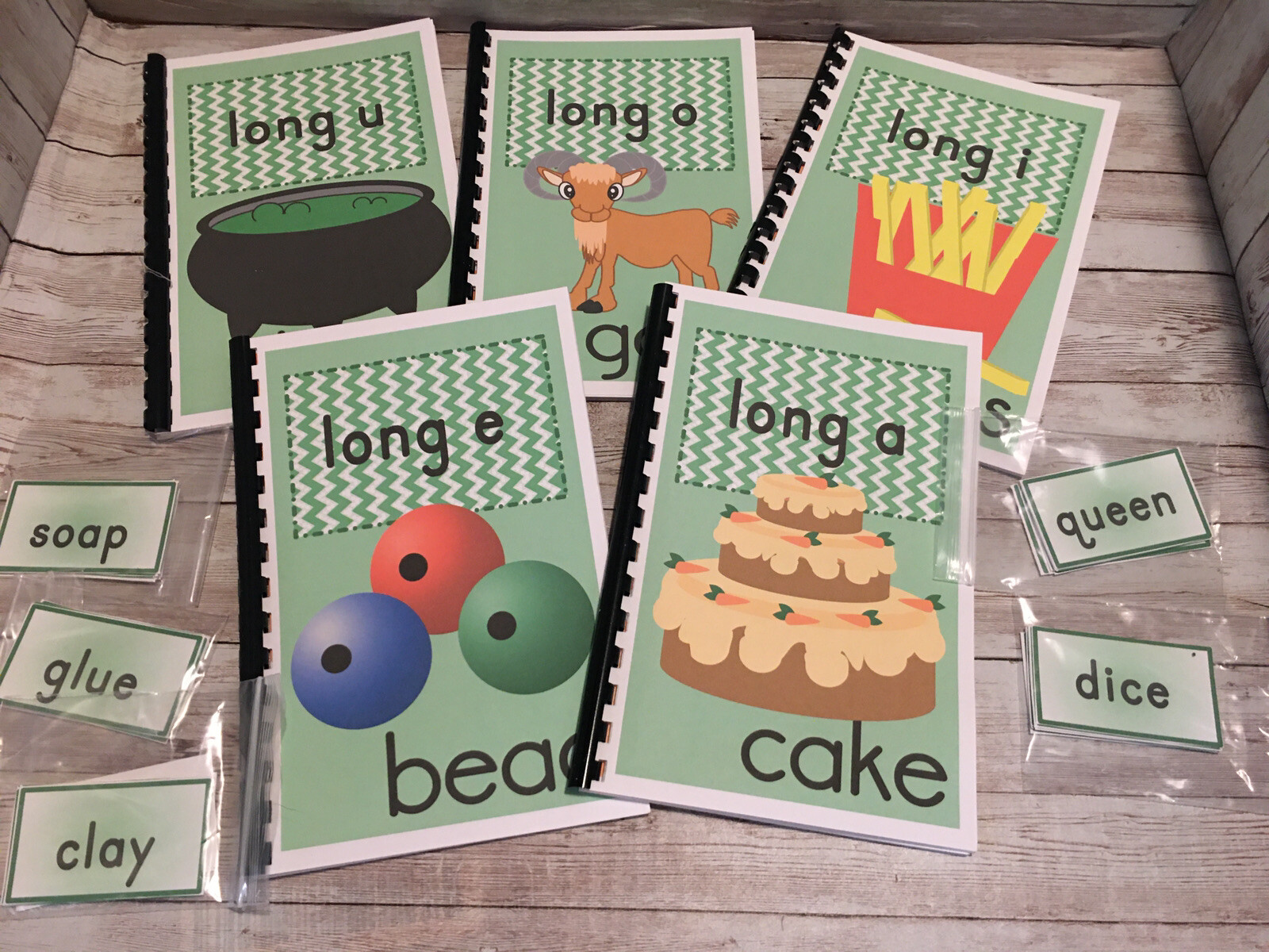 Interactive Learning Books for Children – 10 Vowel Sets w/120Laminated Cards