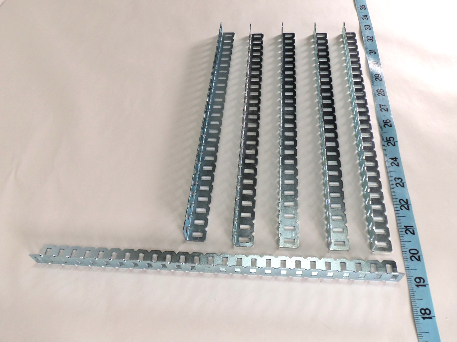 VEX Robotics EXP V5 Steel 1x1x25 Angle Lot of 5 Pieces